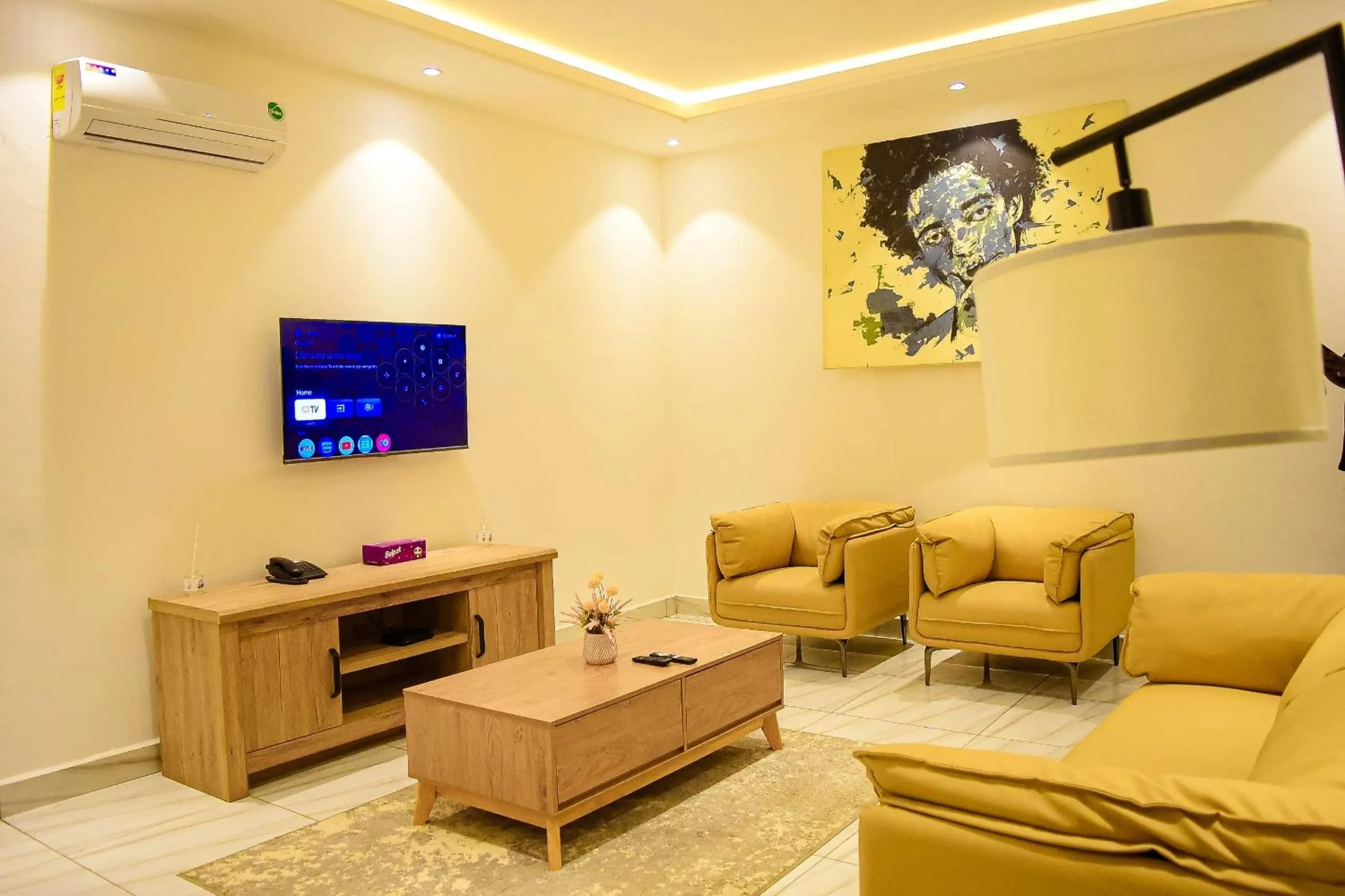 AIDEN HOMES AND APARTMENTS HOTEl