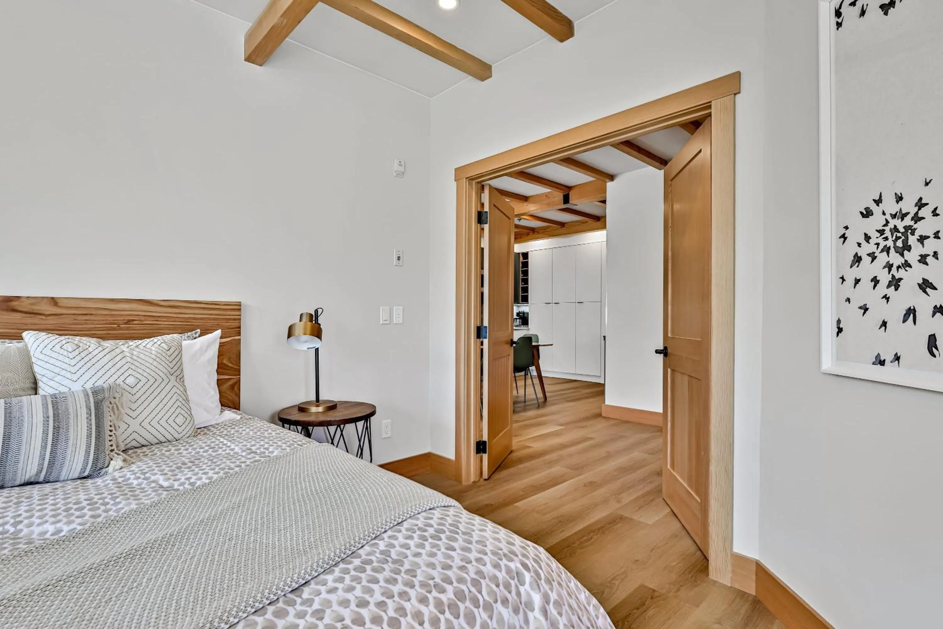 Bed in Ravens Crest Lodge - Stunning Views Perfectly Located on Main Street