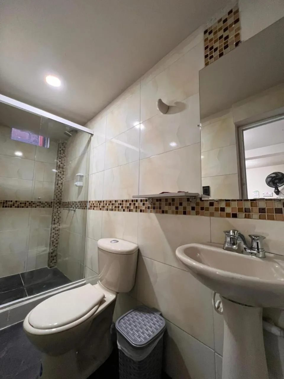 Bathroom in Hotel Aura Medellin