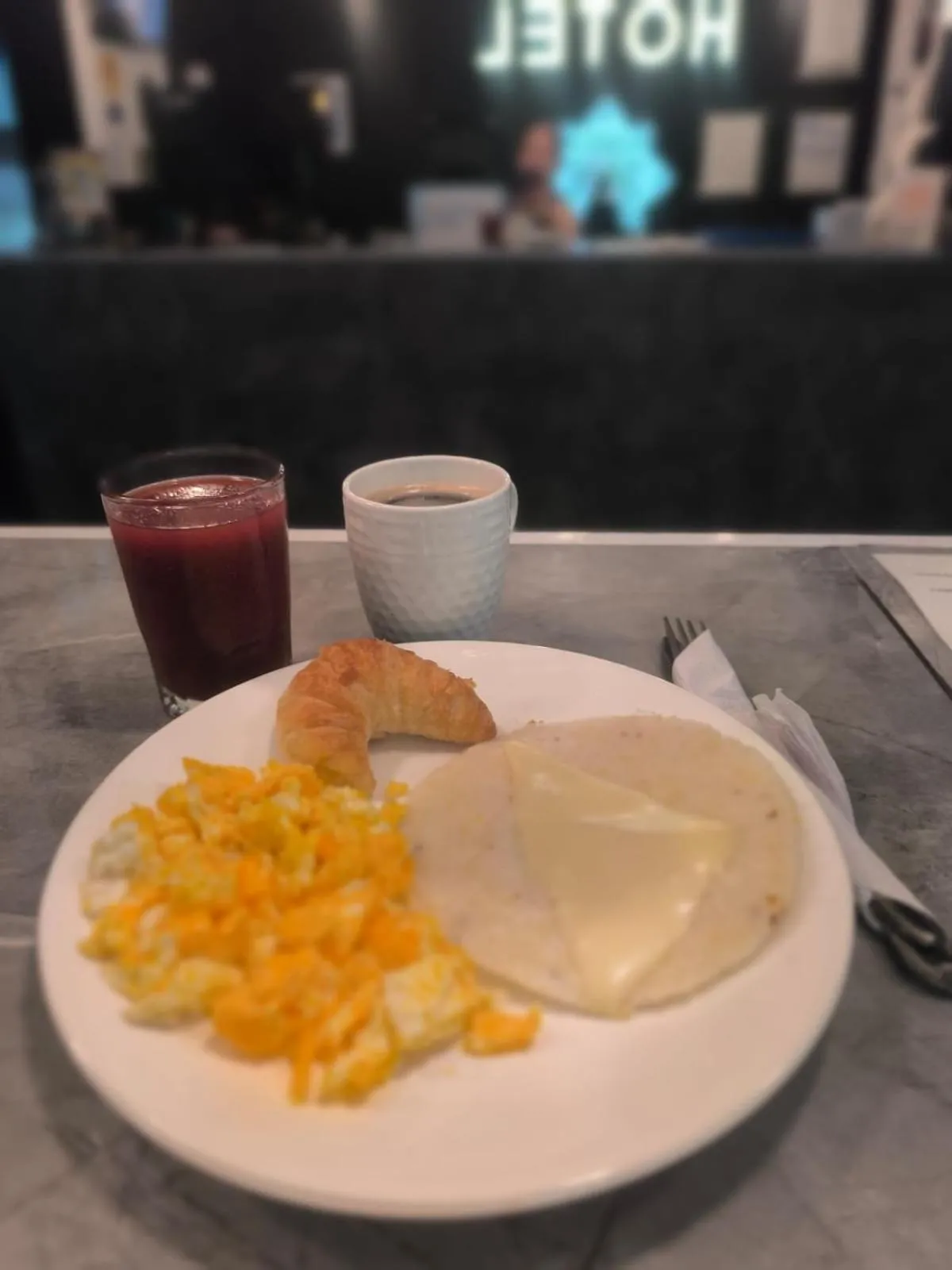 Food and drinks in Hotel Aura Medellin