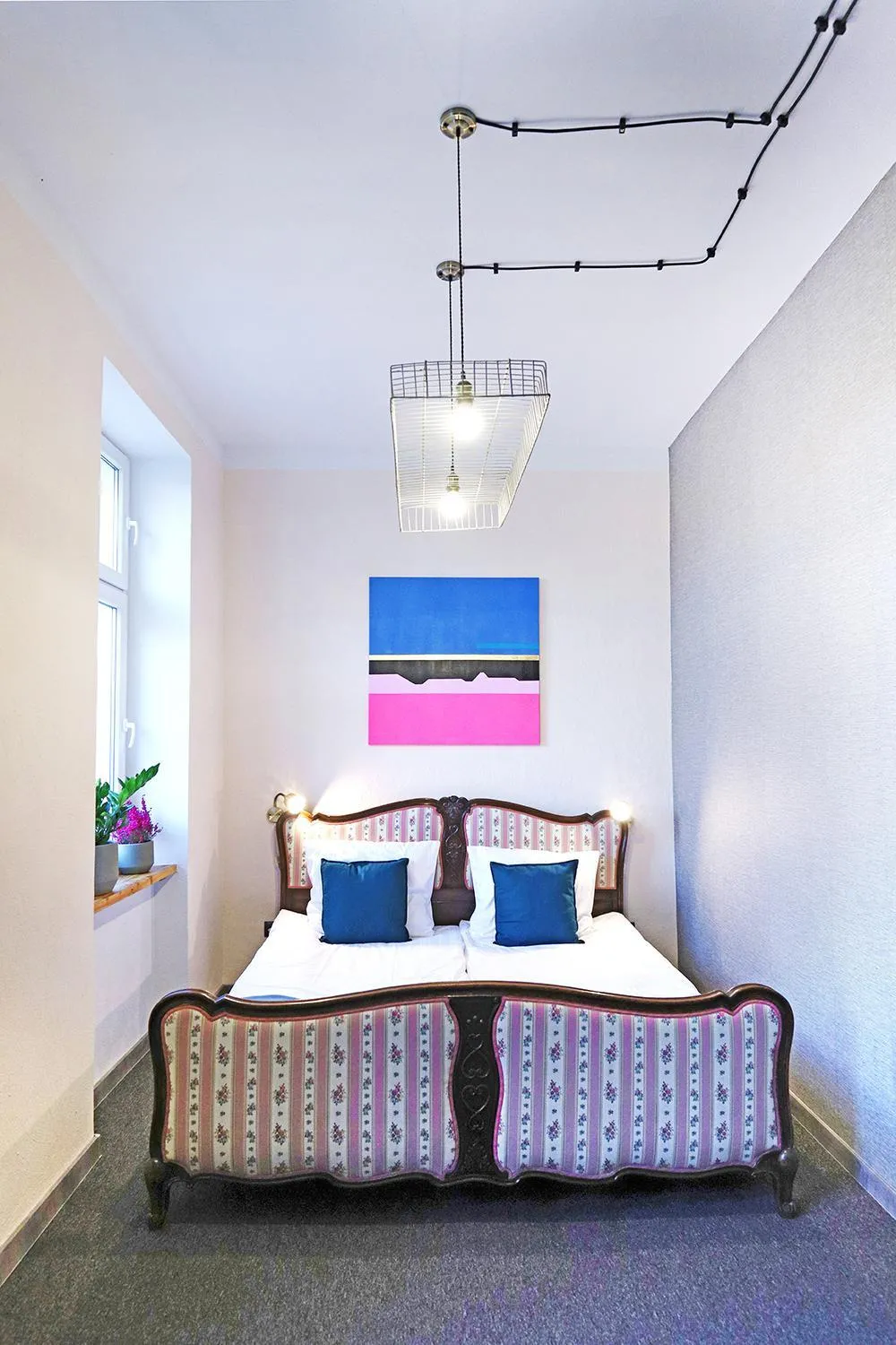 Bed in 5 Porte