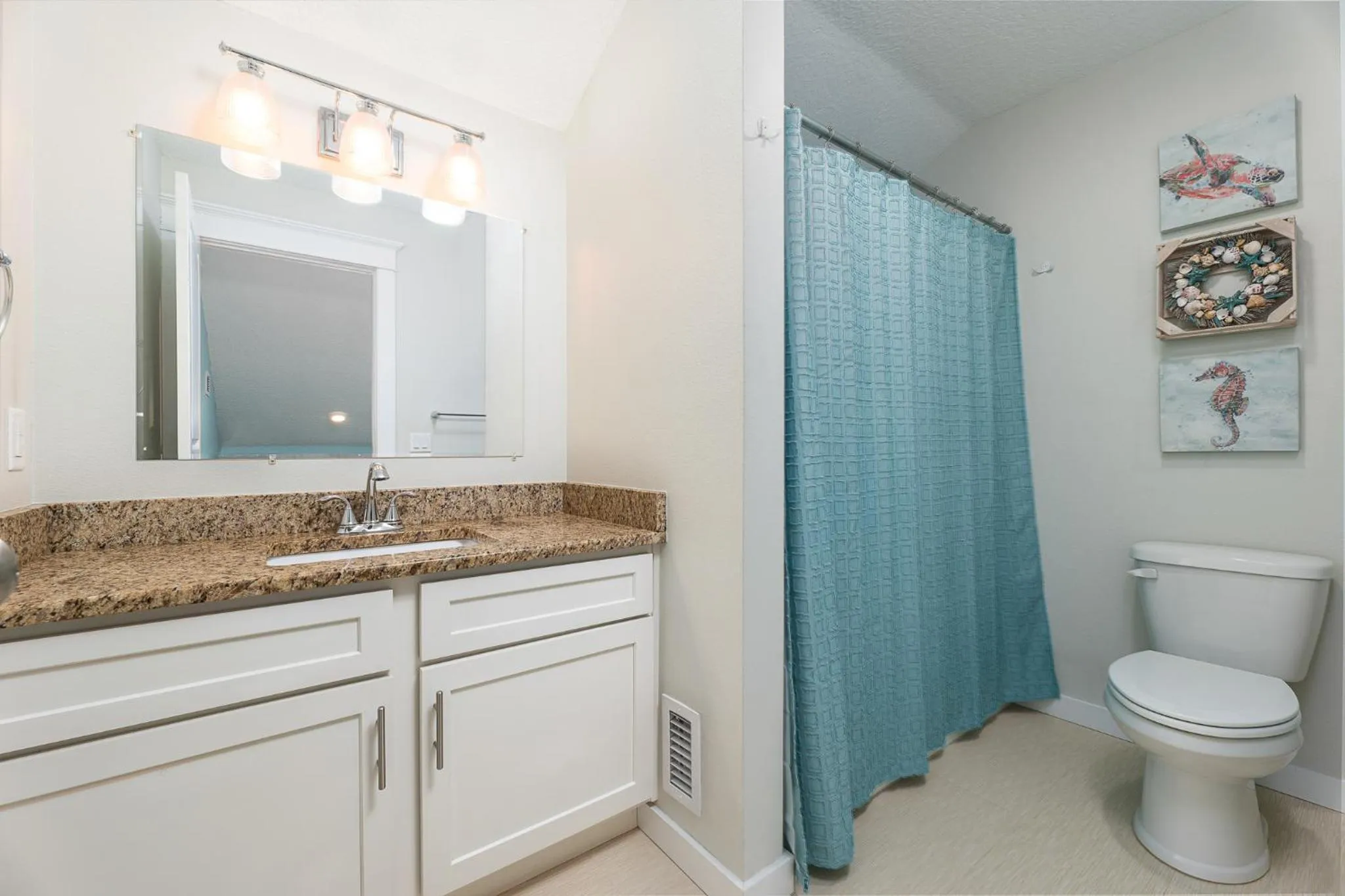 Kitchen or kitchenette in Sailing Mood