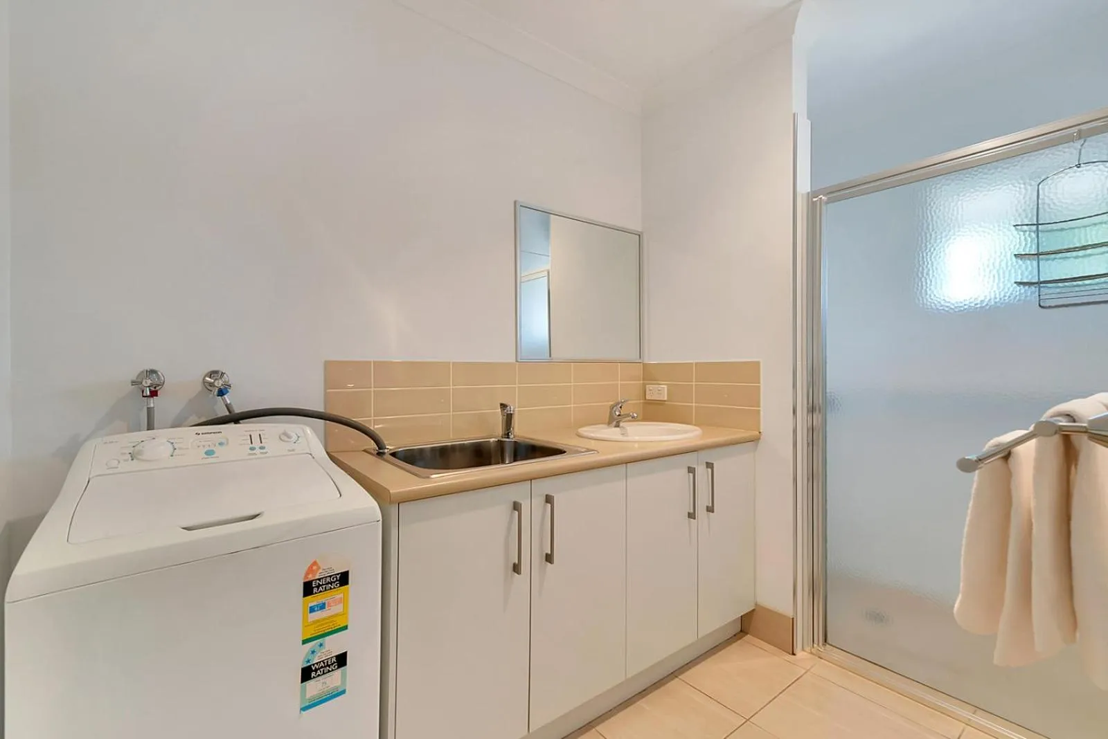 Bathroom in Kennedy Holiday Villas