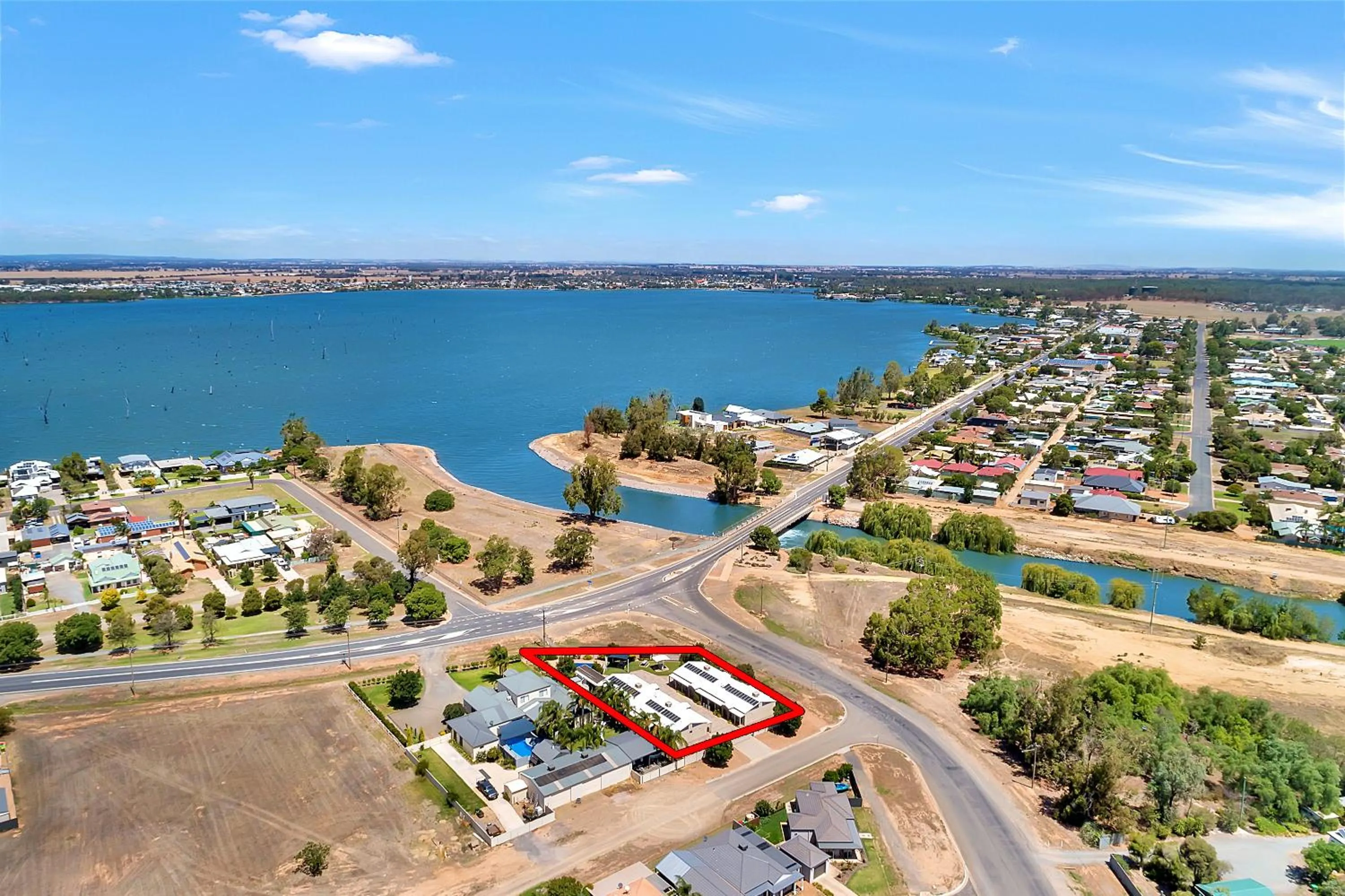 Bird's eye view in Kennedy Holiday Villas