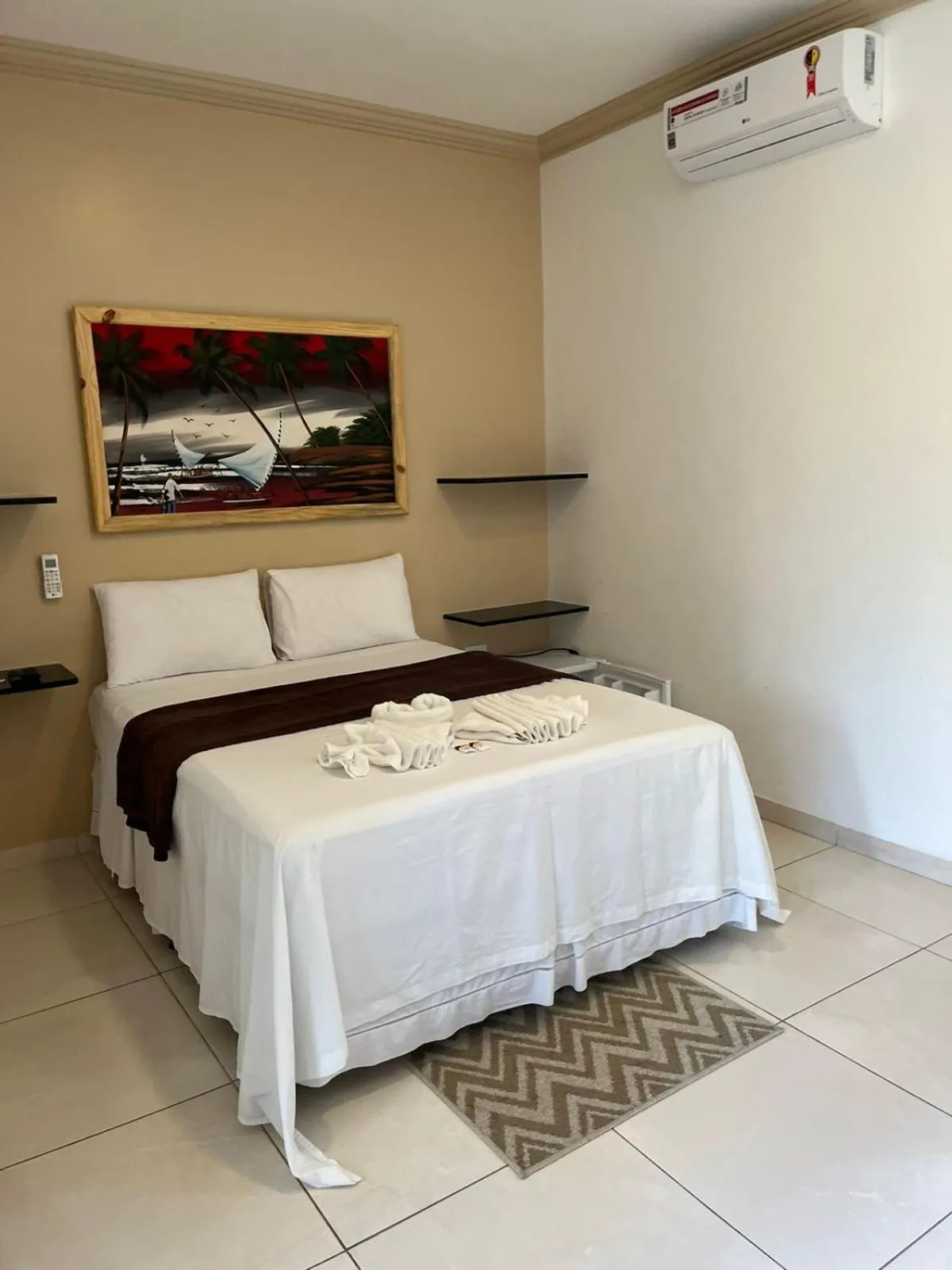 Bed in Pousada La Belle