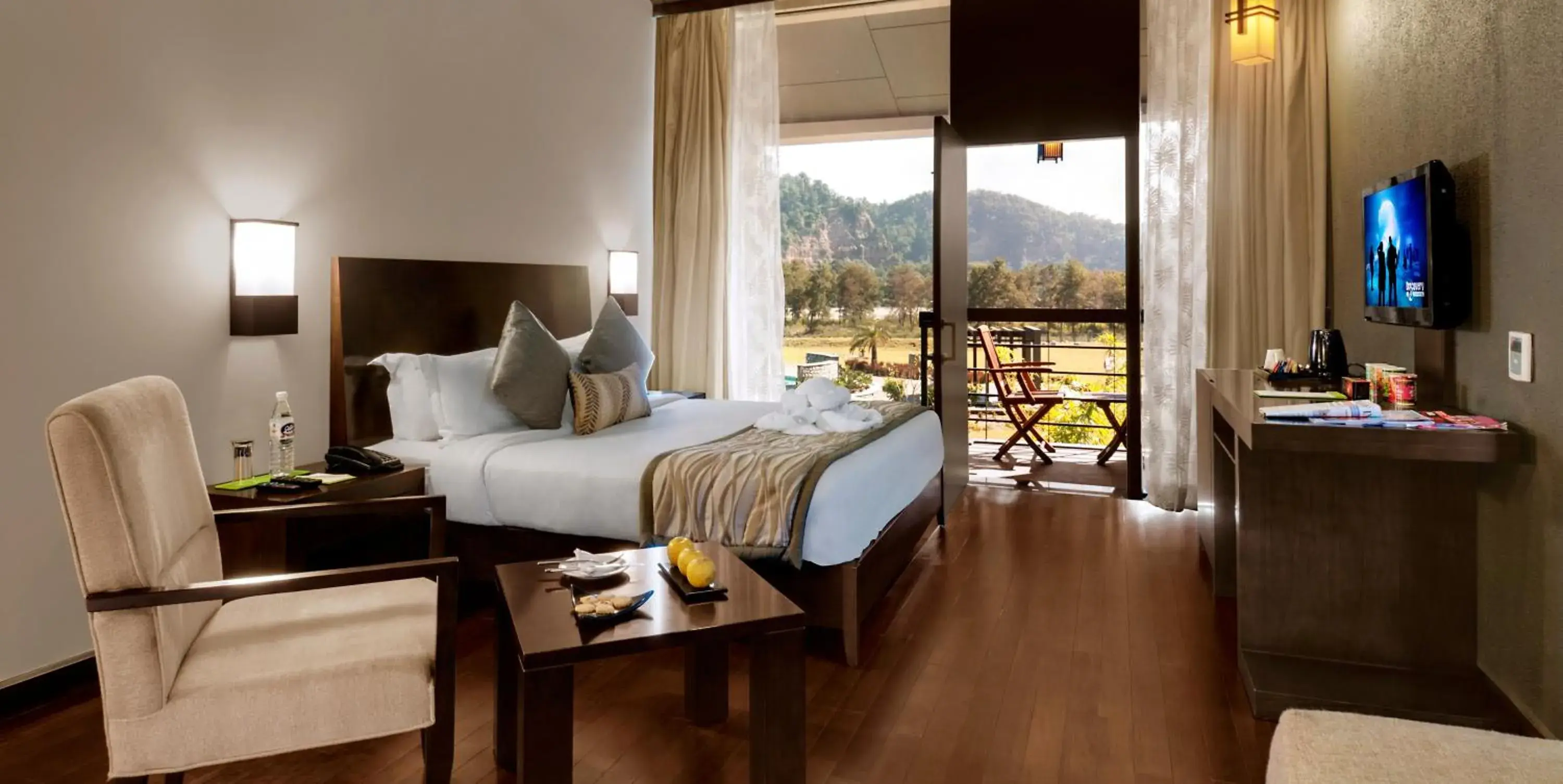 Day, Bed in Namah Resort Jim Corbett, a member of Radisson Individuals Day, Bed in Namah Resort Jim Corbett, a member of Radisson Individuals