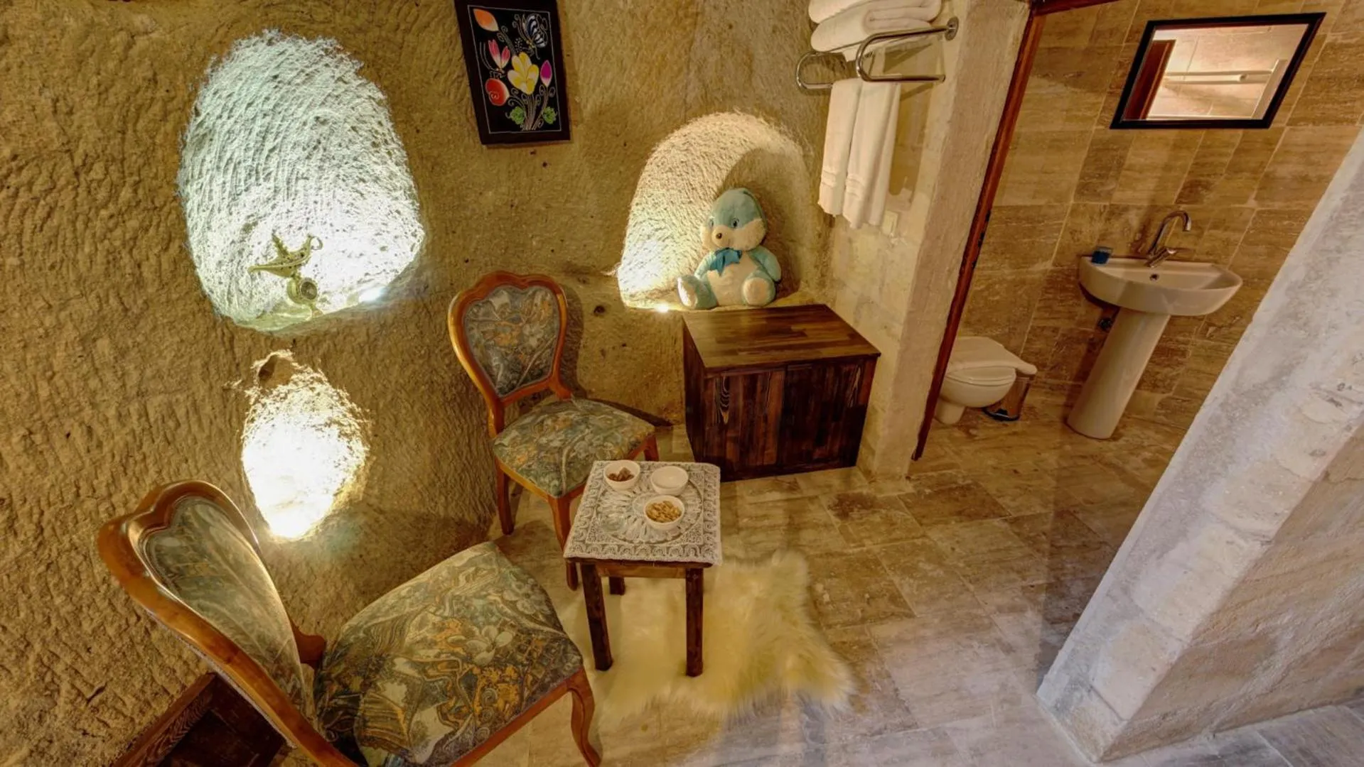 Seating area in Cappadocia Alaz Cave Otel