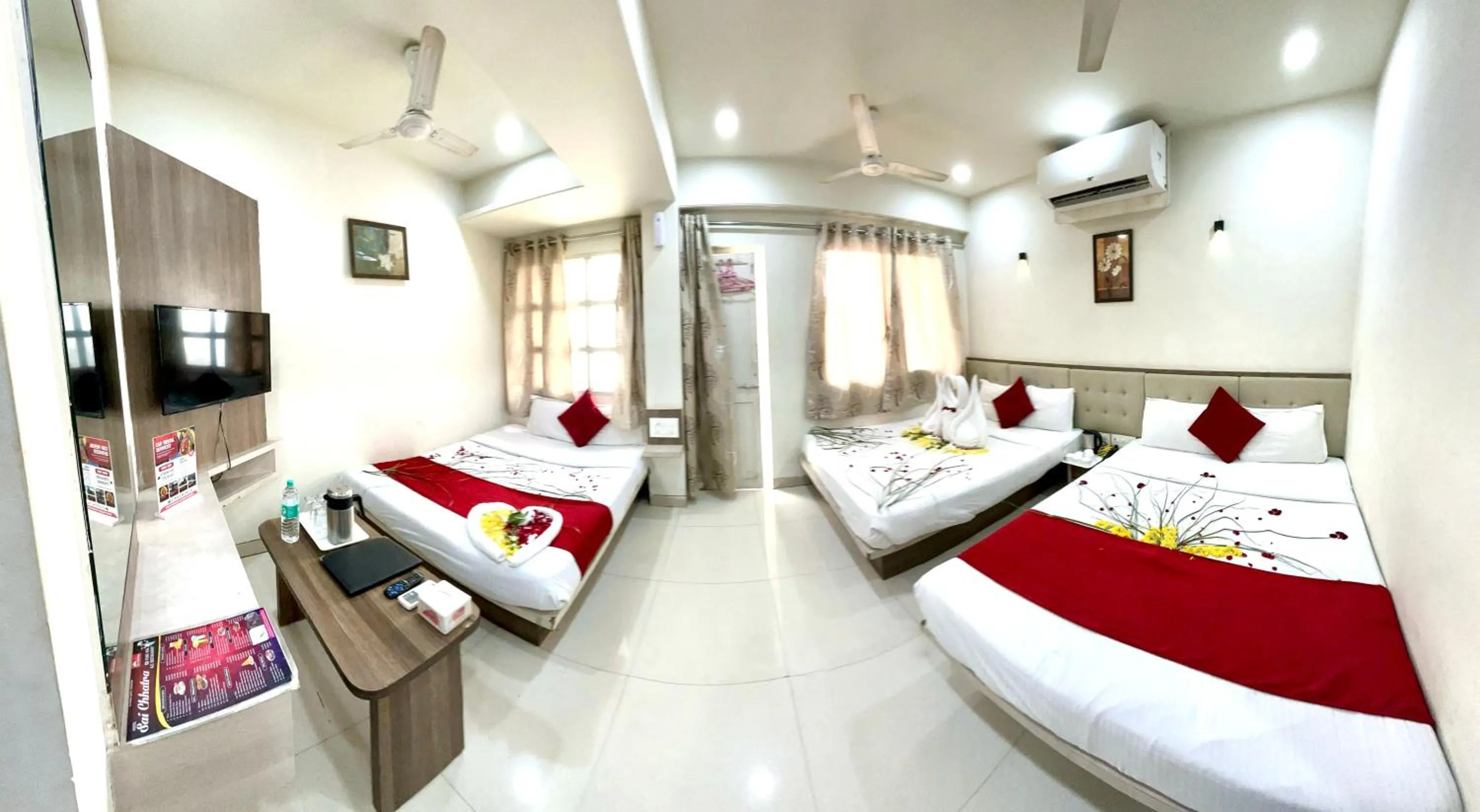 Bedroom in Hotel Sai Chhatra