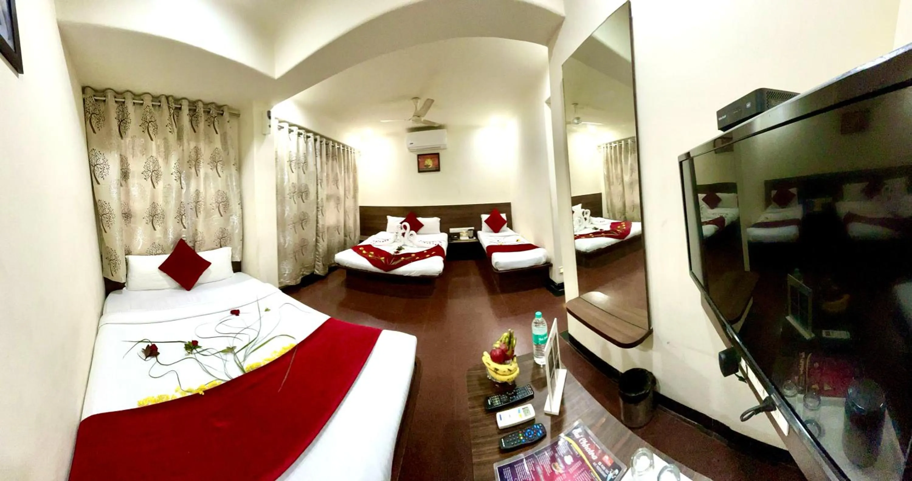 Bedroom in Hotel Sai Chhatra