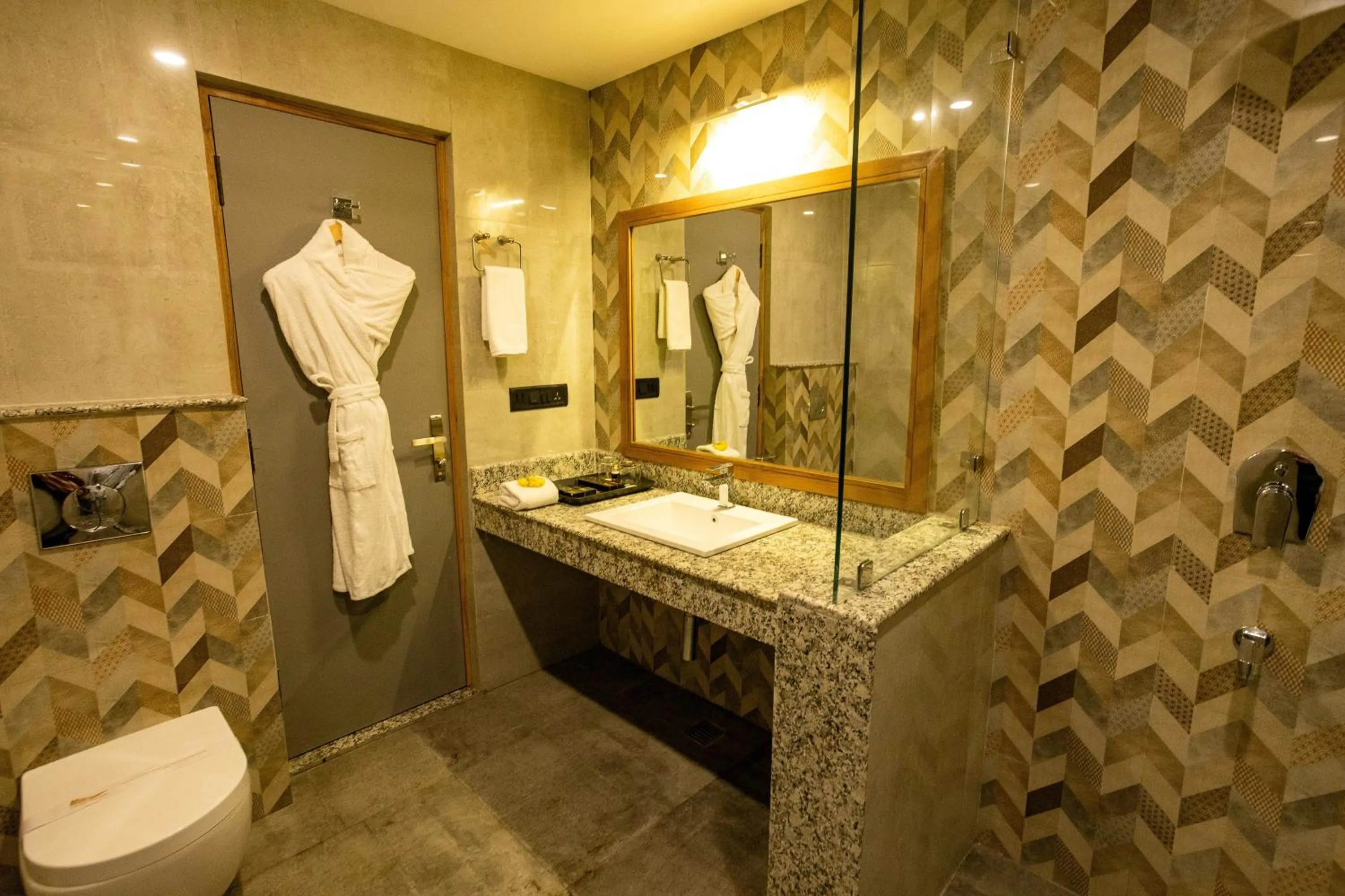 Shower in The Golden Tusk By Ivory Destinations