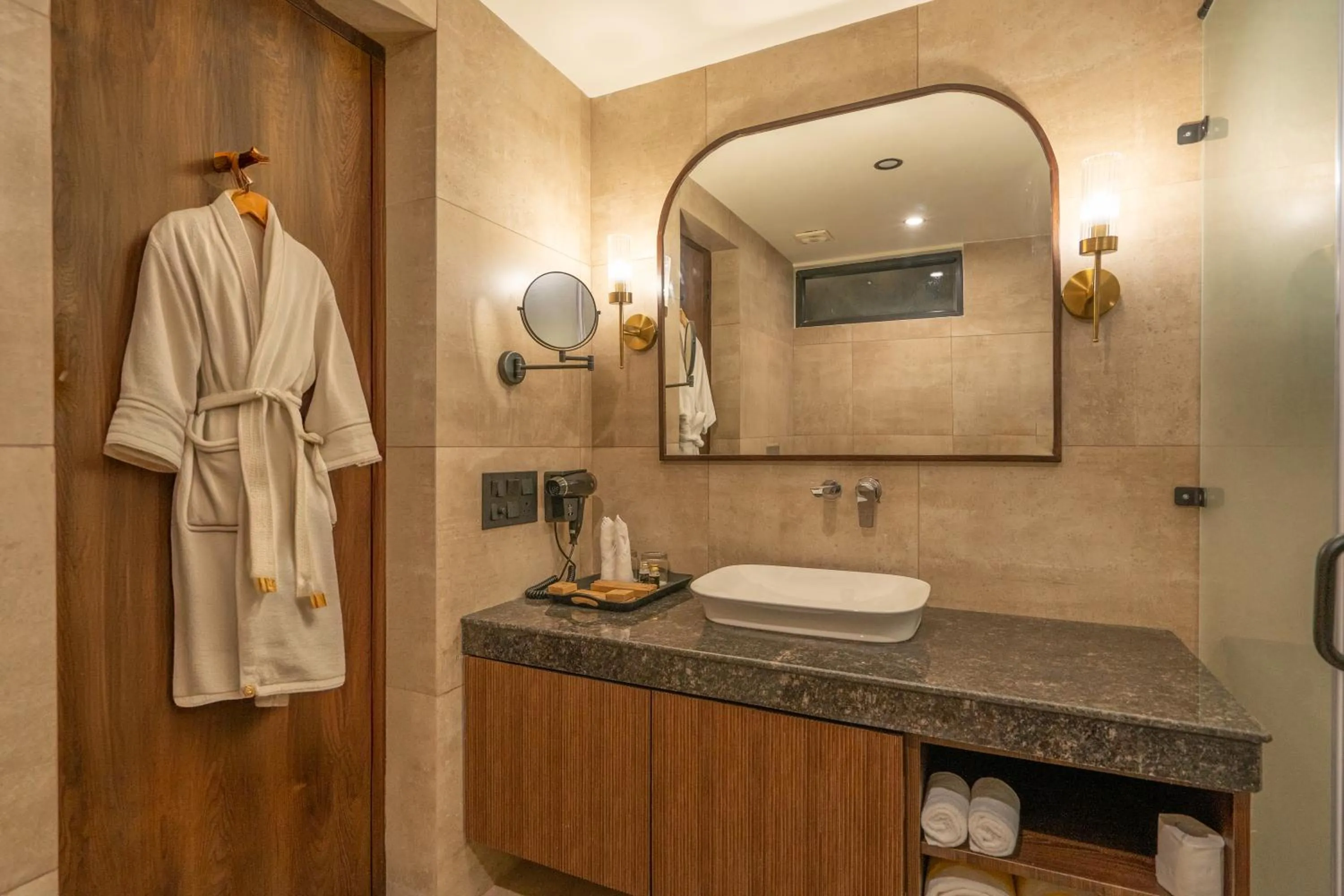 Bathroom in The Golden Tusk By Ivory Destinations