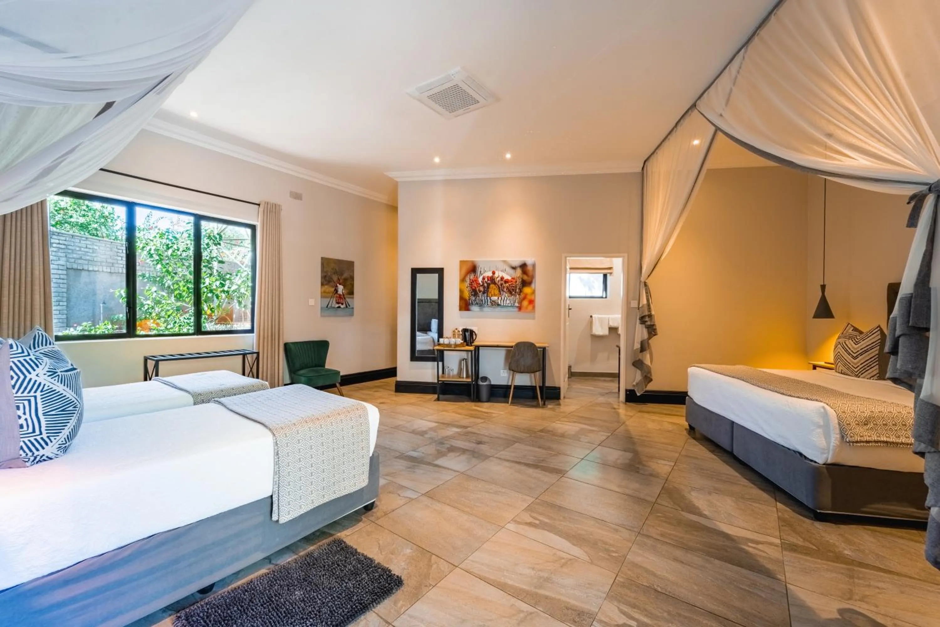 Bed in Nkosi Guest Lodge