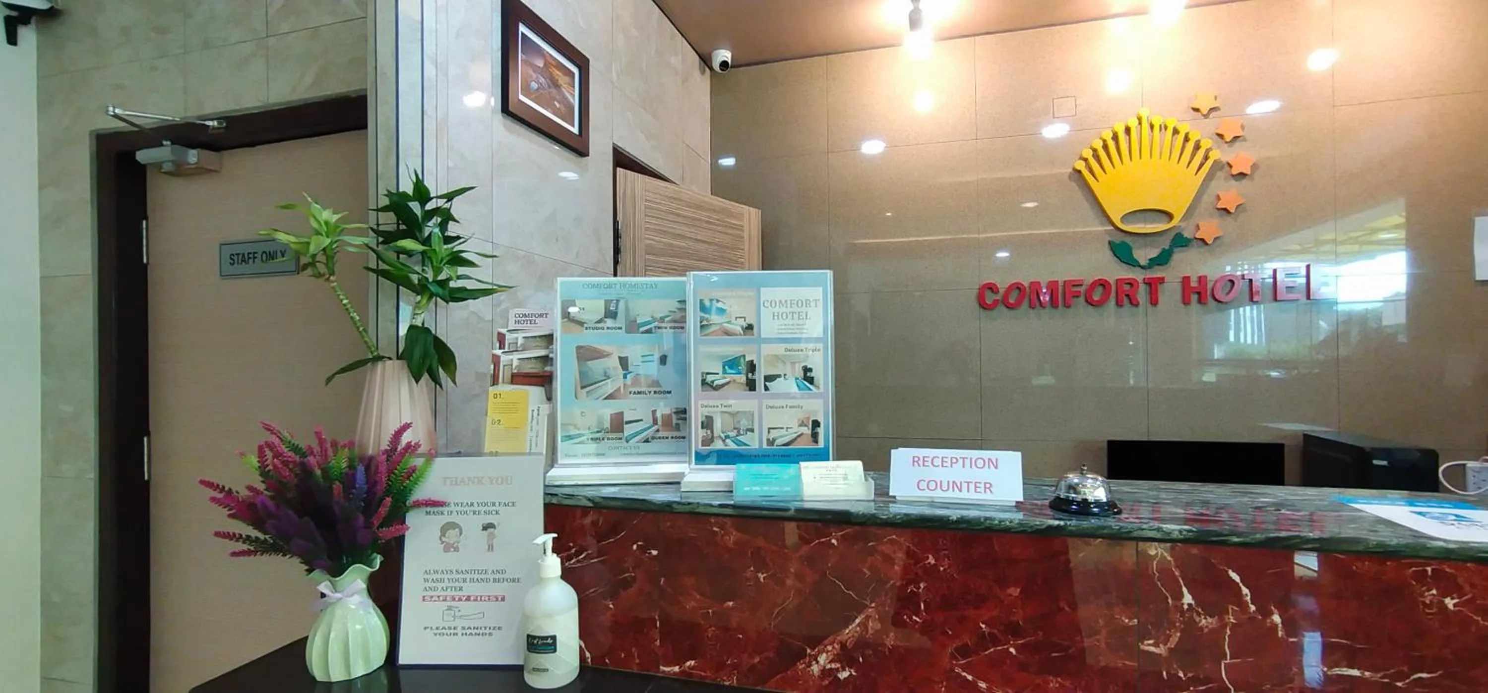 Staff in Comfort Hotel