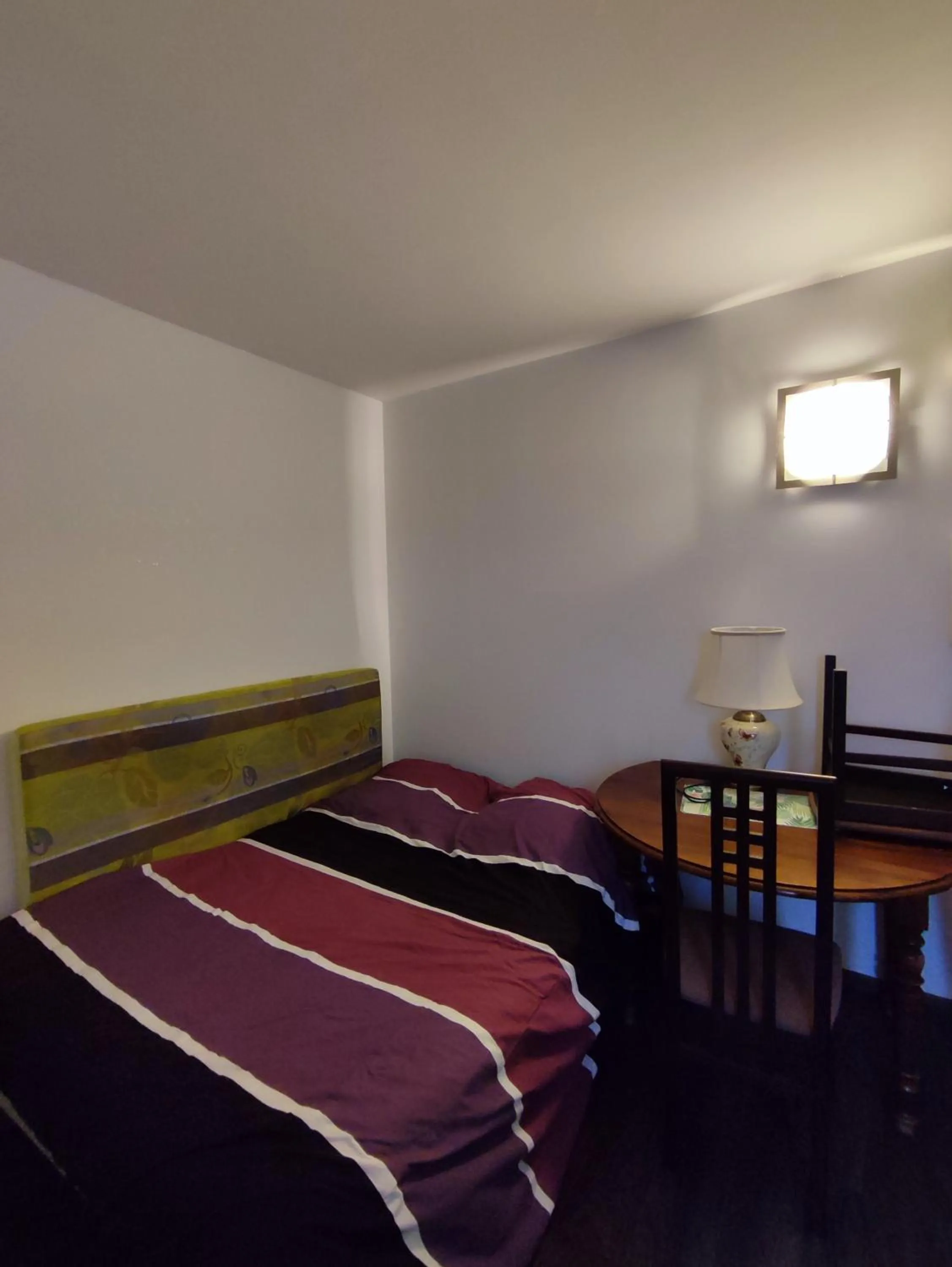 Bed in chambre d'hôtes