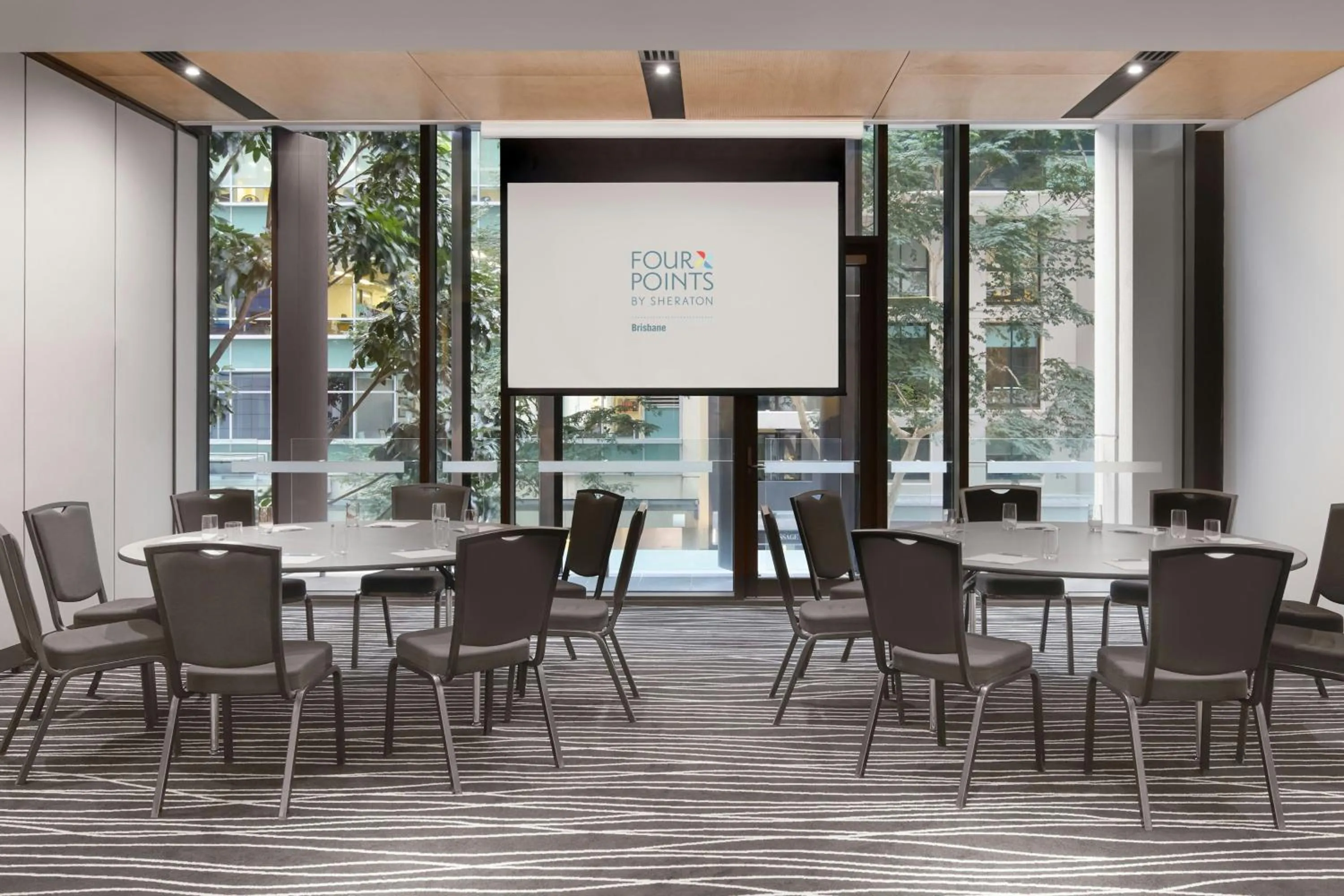 Lounge or bar in Four Points by Sheraton Brisbane