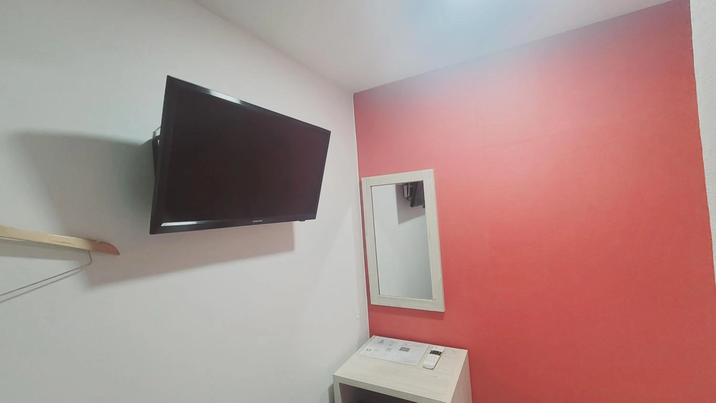 TV and multimedia in Olive Hostel Dongdaemun