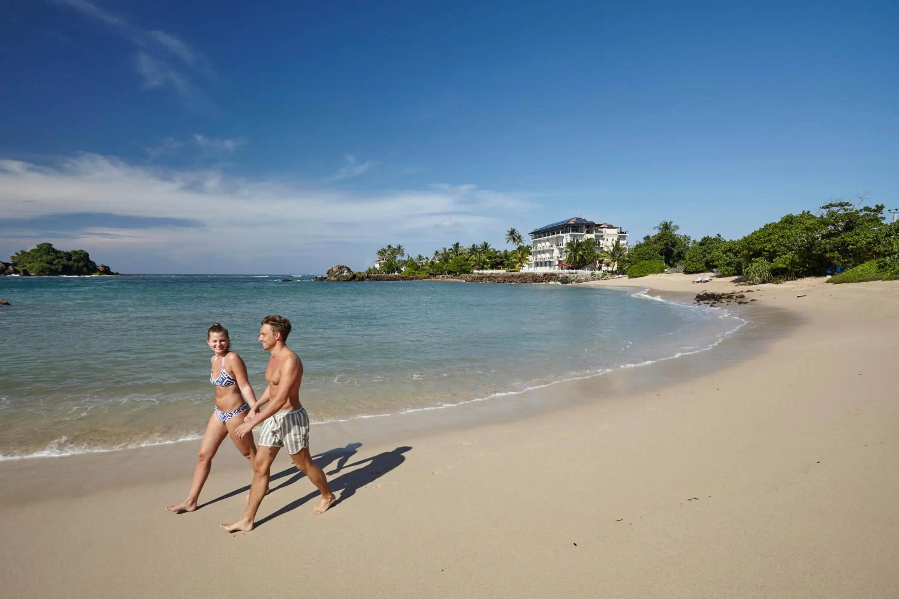 Property building in Garton's Cape Property building in Garton's Cape