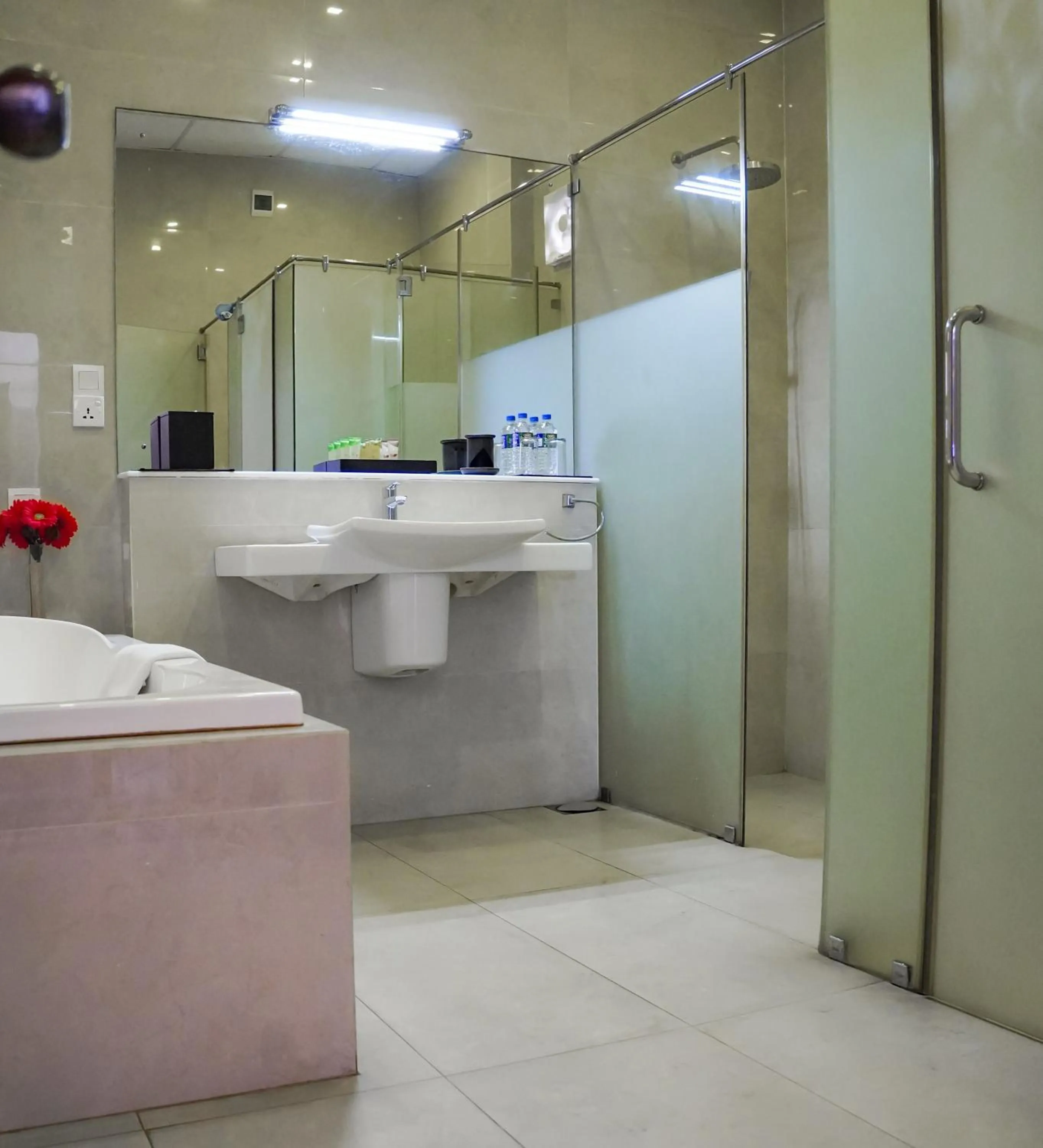 Shower in Garton's Cape