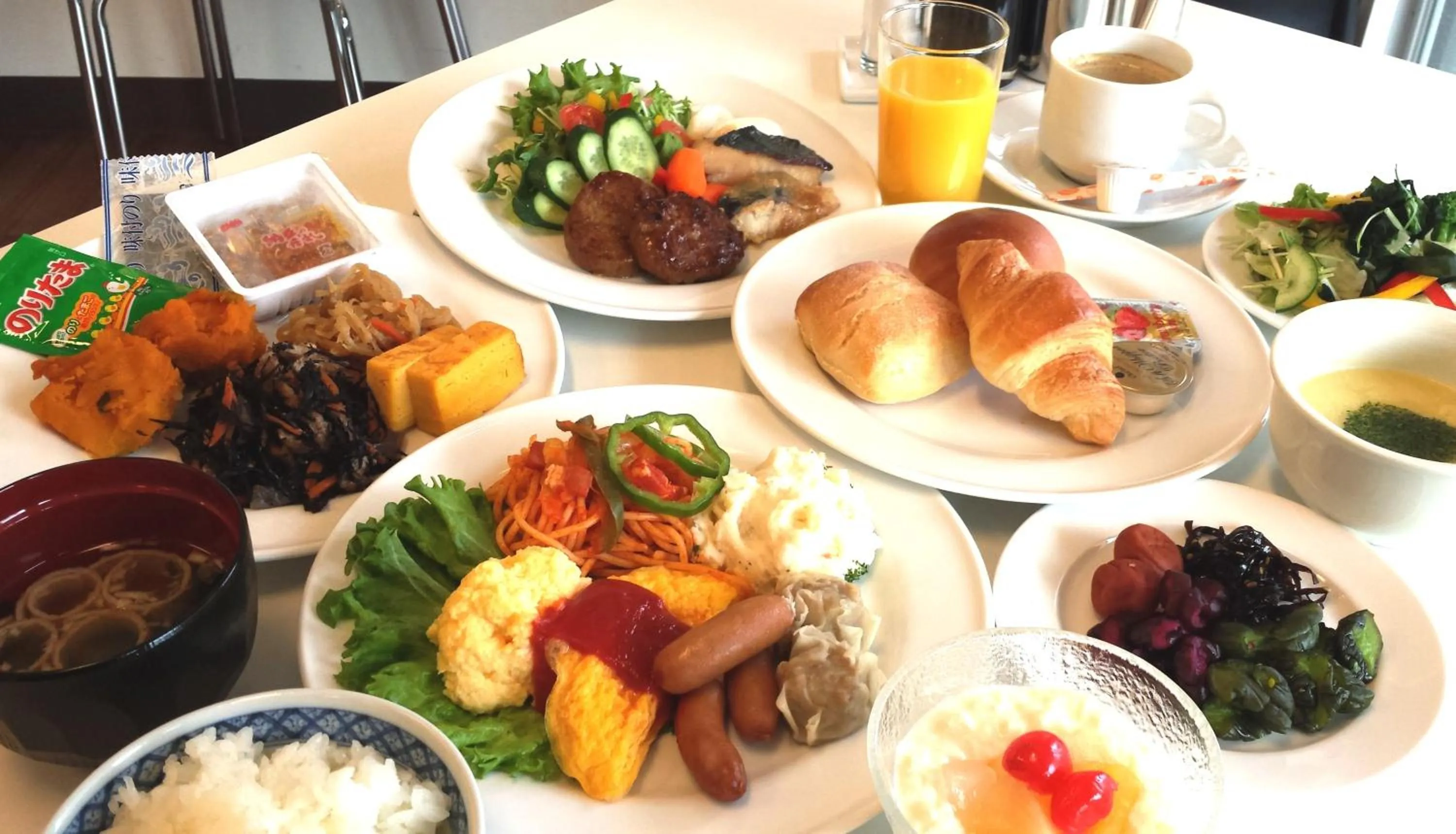 Restaurant/places to eat in Smile Hotel Sendai Tagajyo