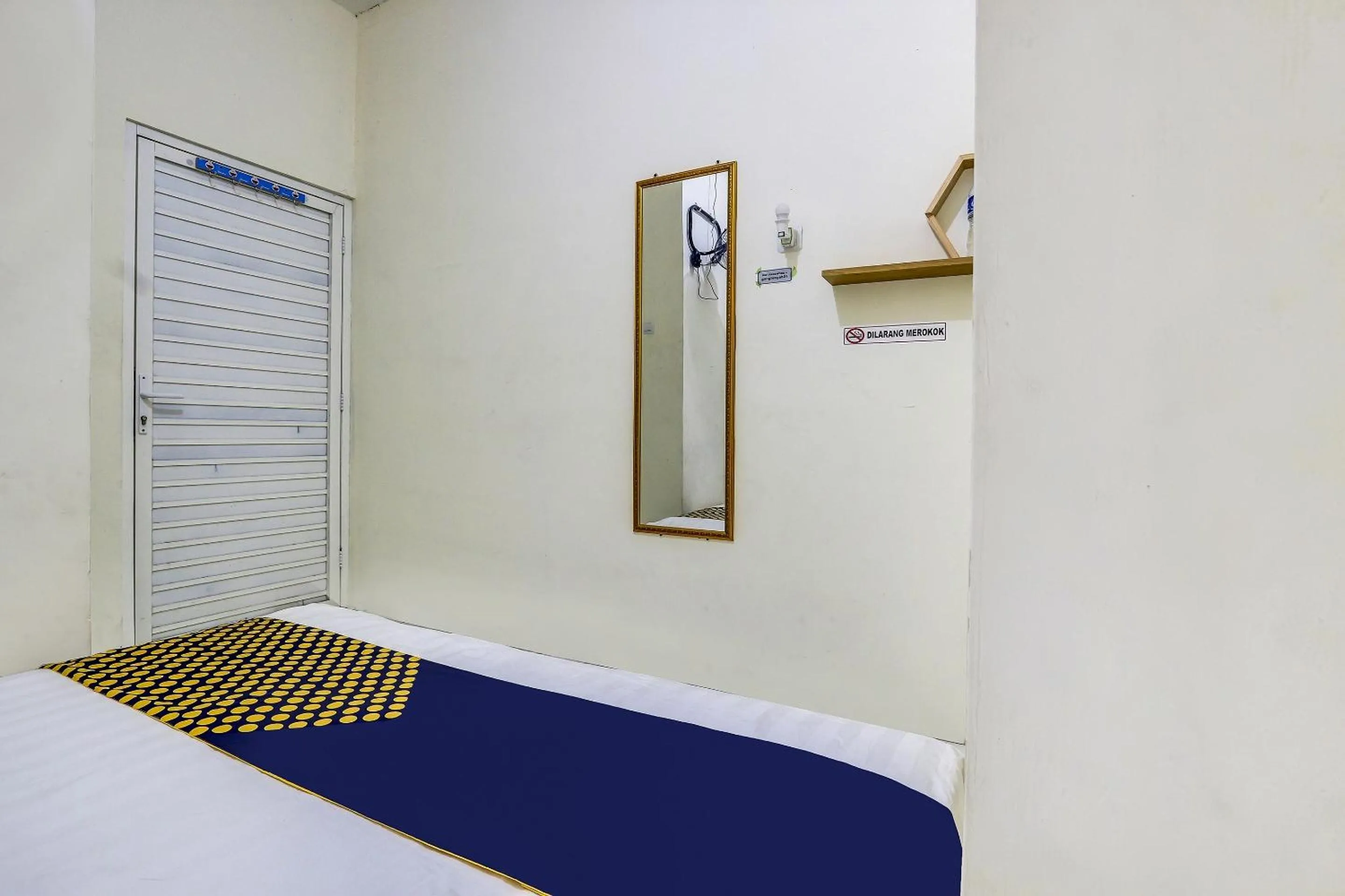 Bedroom, Bed in Hotel O Gang Tengah Homestay Syariah