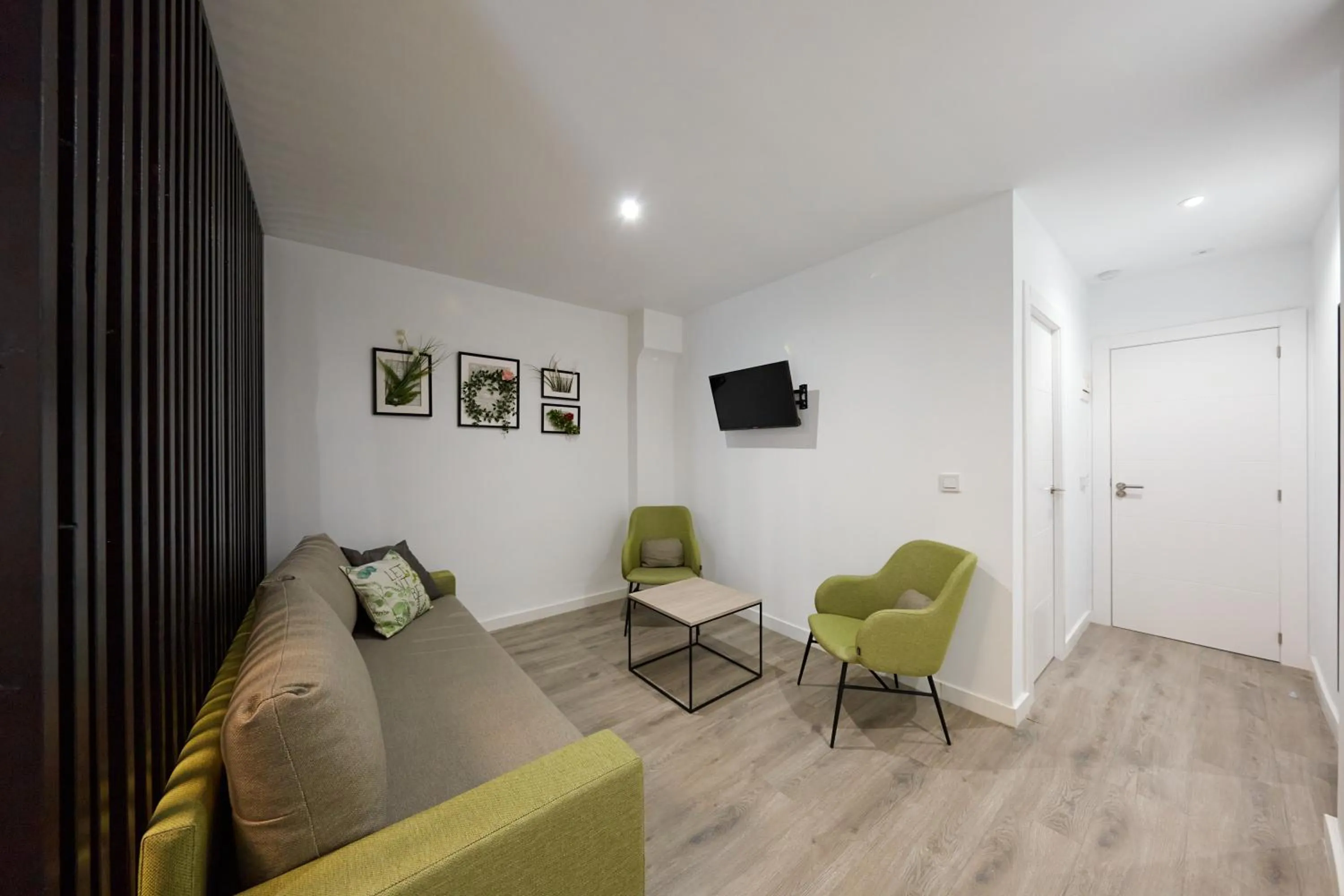 TV and multimedia in Wayteko Boutique Hotel