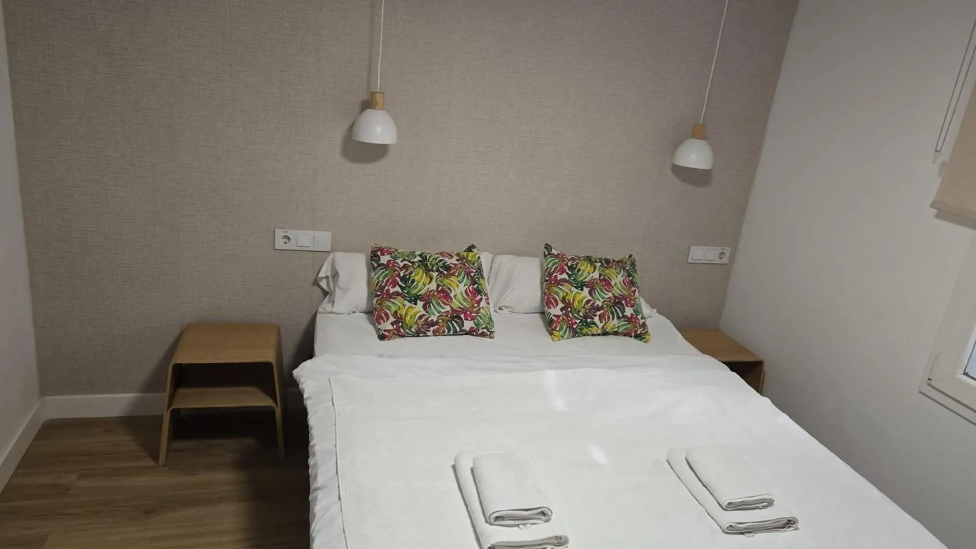 Bed in Enmathi Alicante Benalua