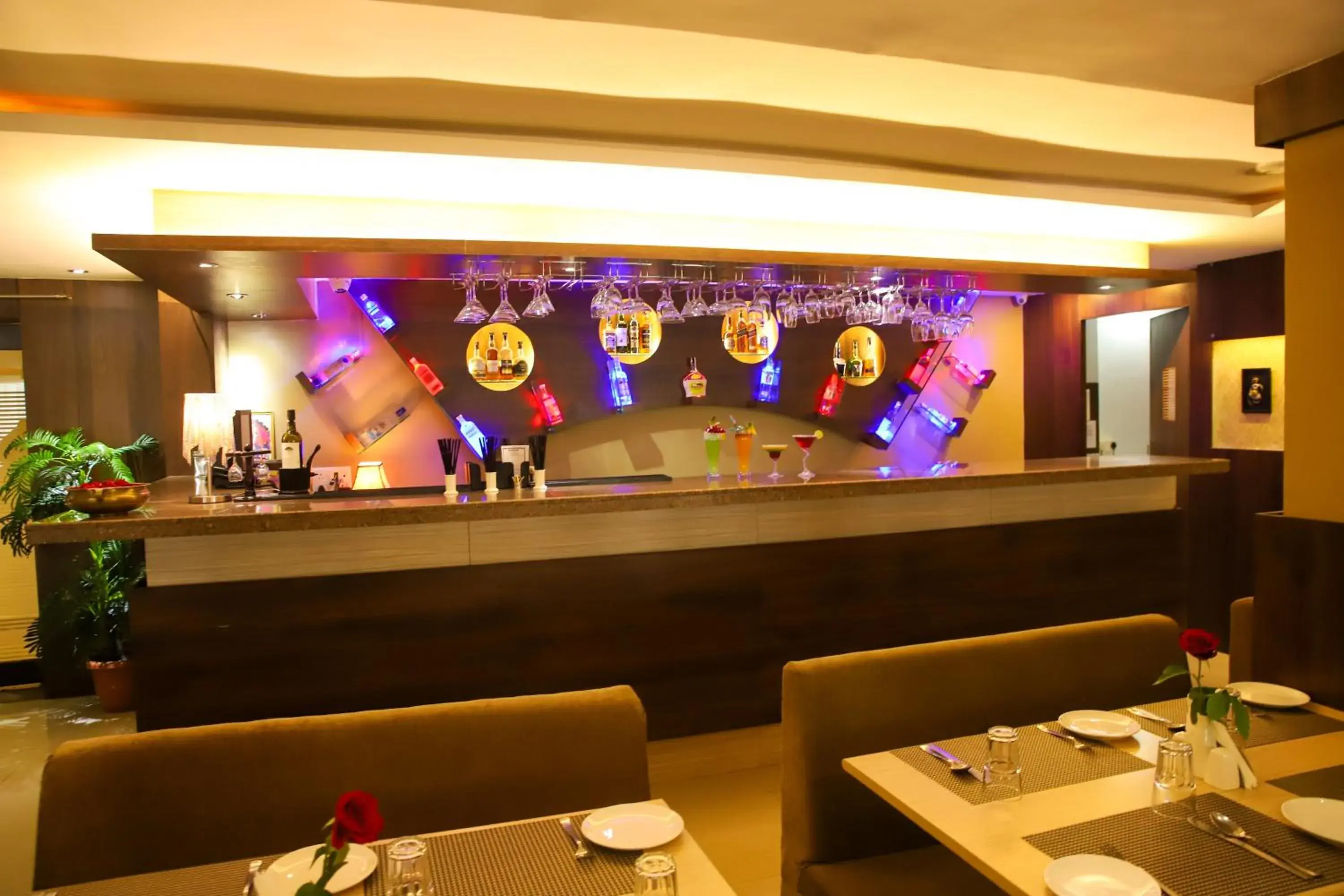 Restaurant/places to eat in Boshan Hotels Restaurant/places to eat in Boshan Hotels