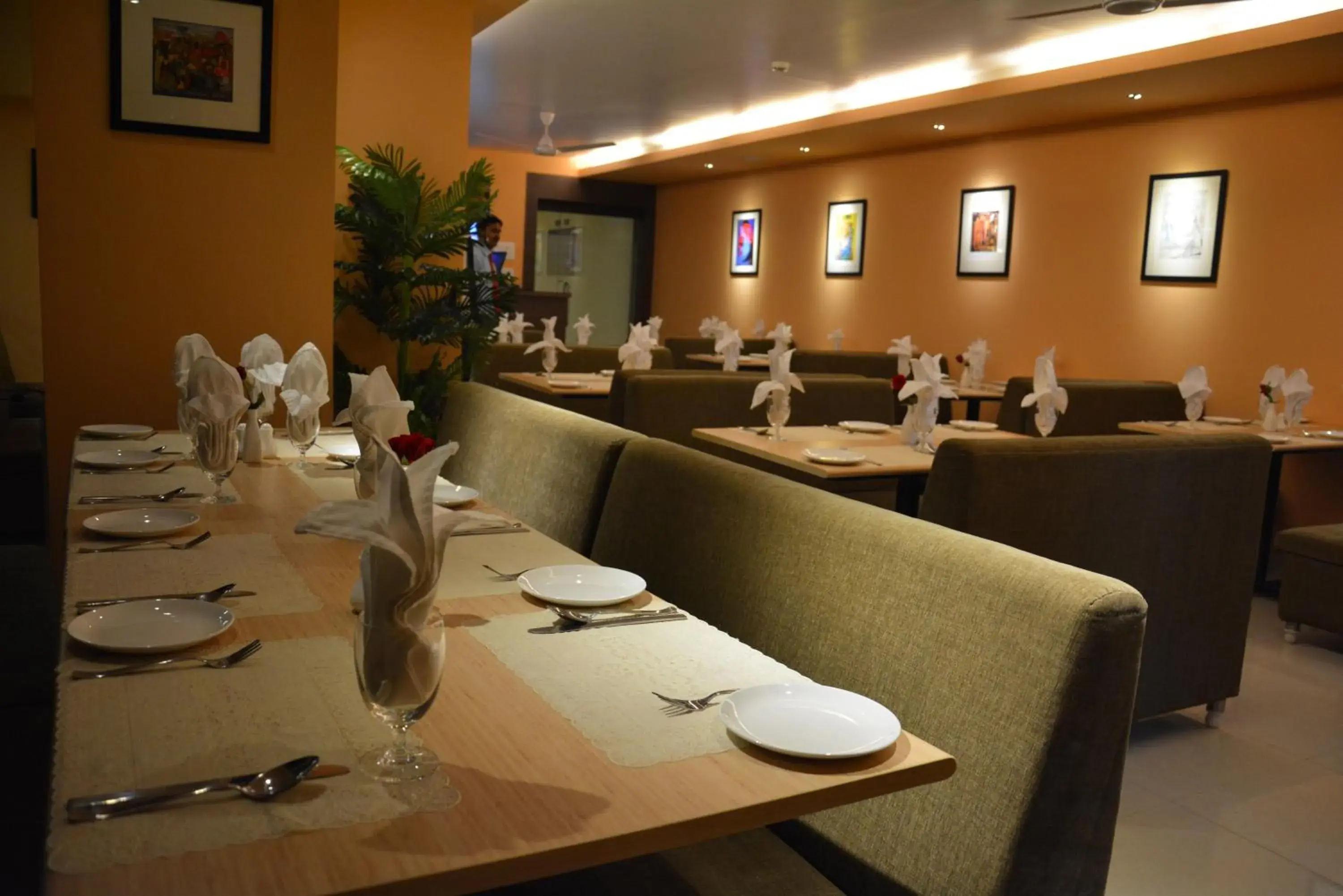Restaurant/places to eat in Boshan Hotels Restaurant/places to eat in Boshan Hotels