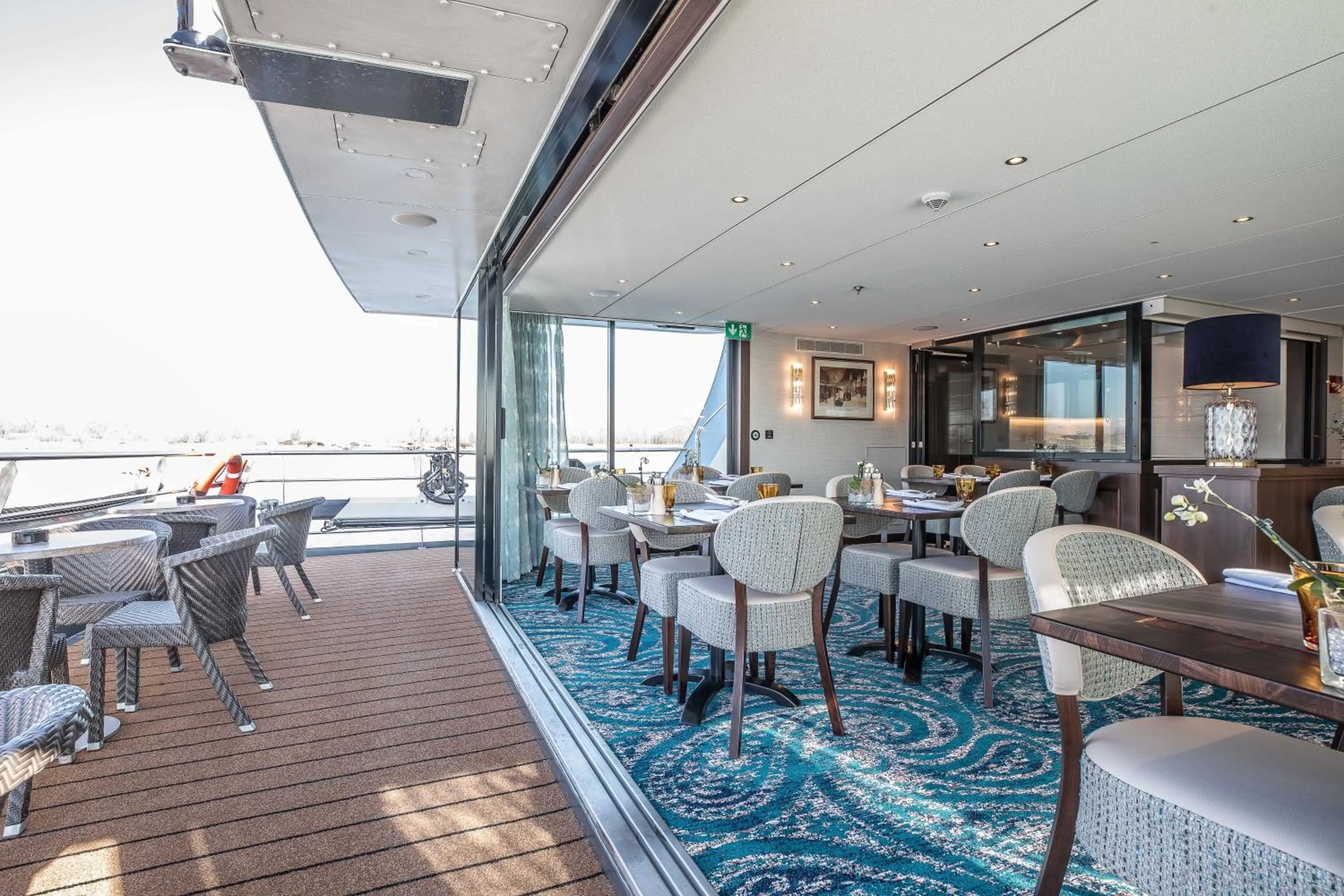 Balcony/Terrace in VIVA RIVERSIDE 4 Köln