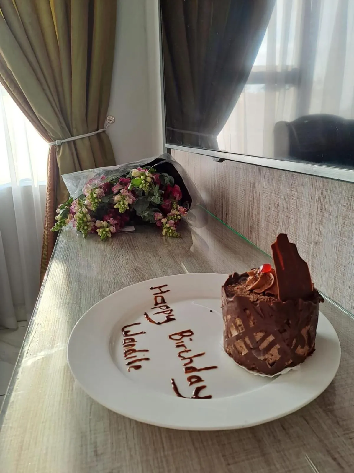 Bedroom in National Lodge