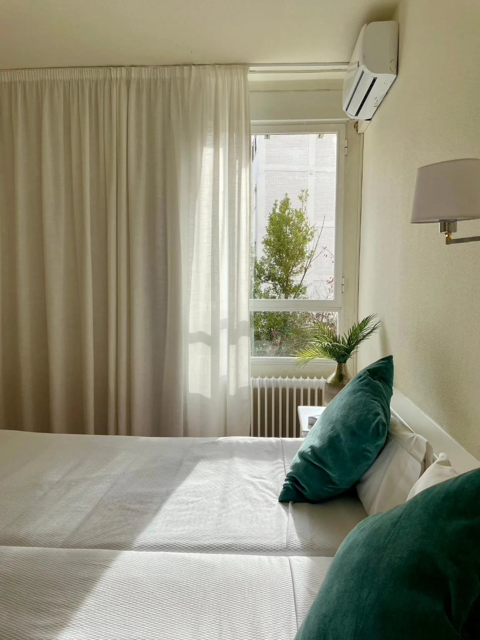 Bed in Hotel La Mota by Punta25 Hotels Group