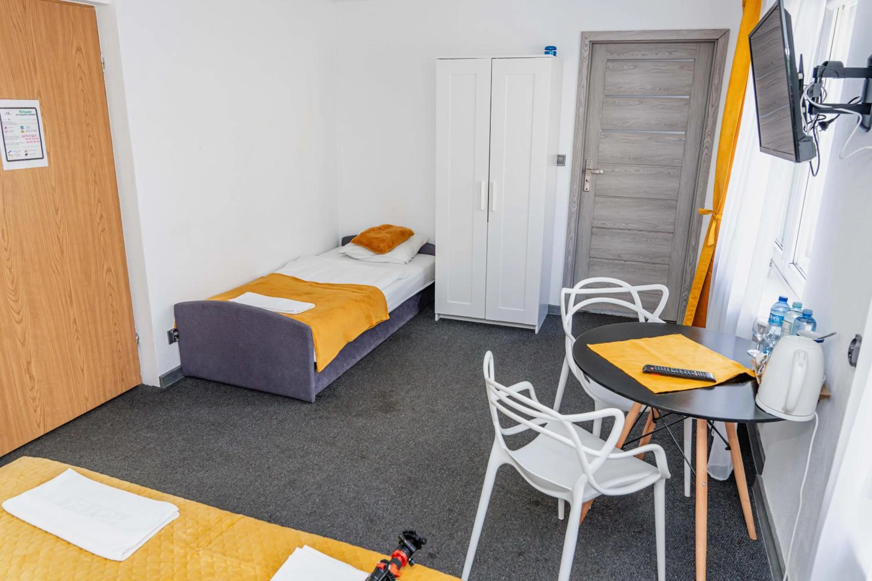 TV and multimedia, Bed in Ośrodek Wypoczynkowy Leśne Ustronie