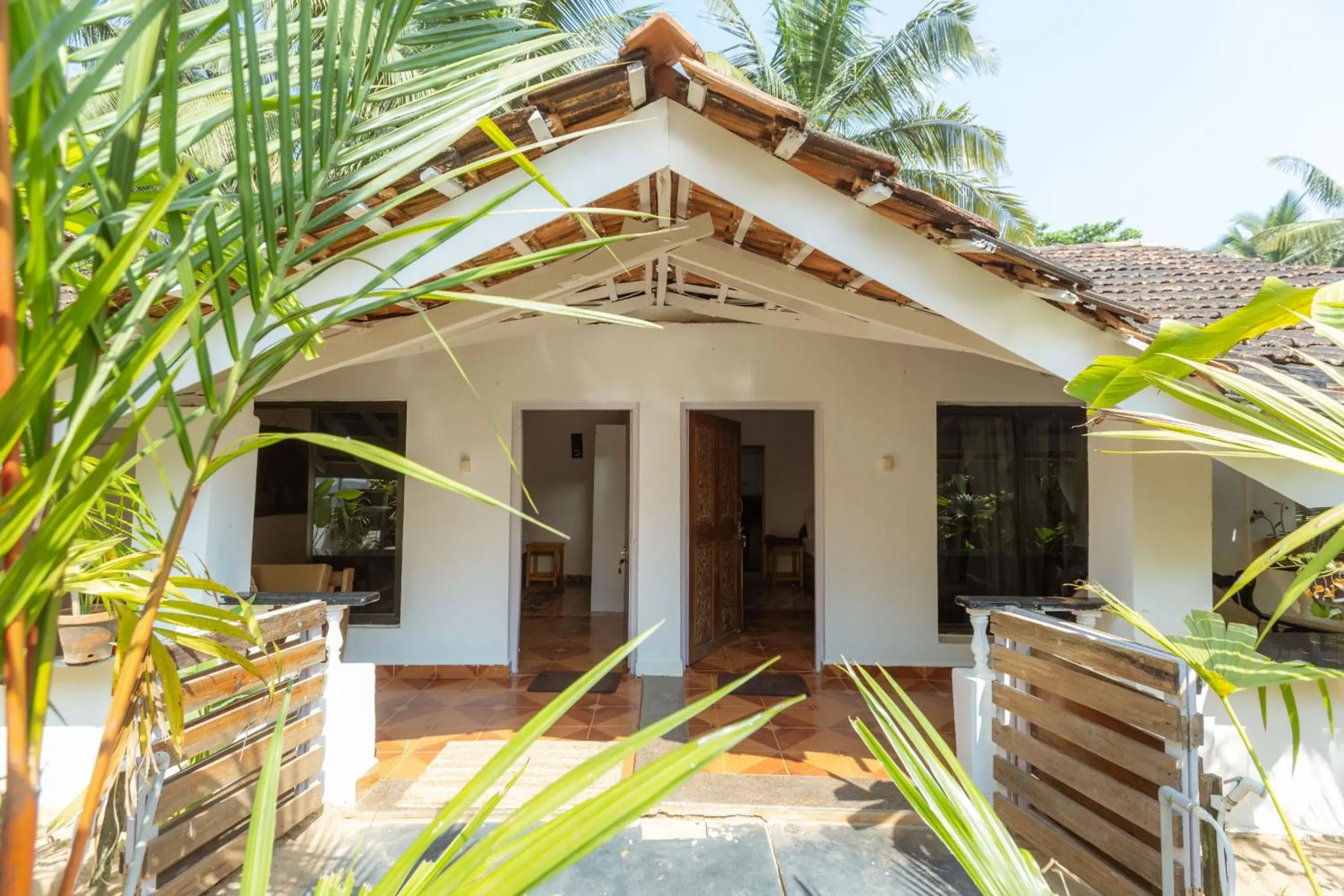 Deluxe Double Room with Balcony in DucknChill-Agonda Deluxe Double Room with Balcony in DucknChill-Agonda