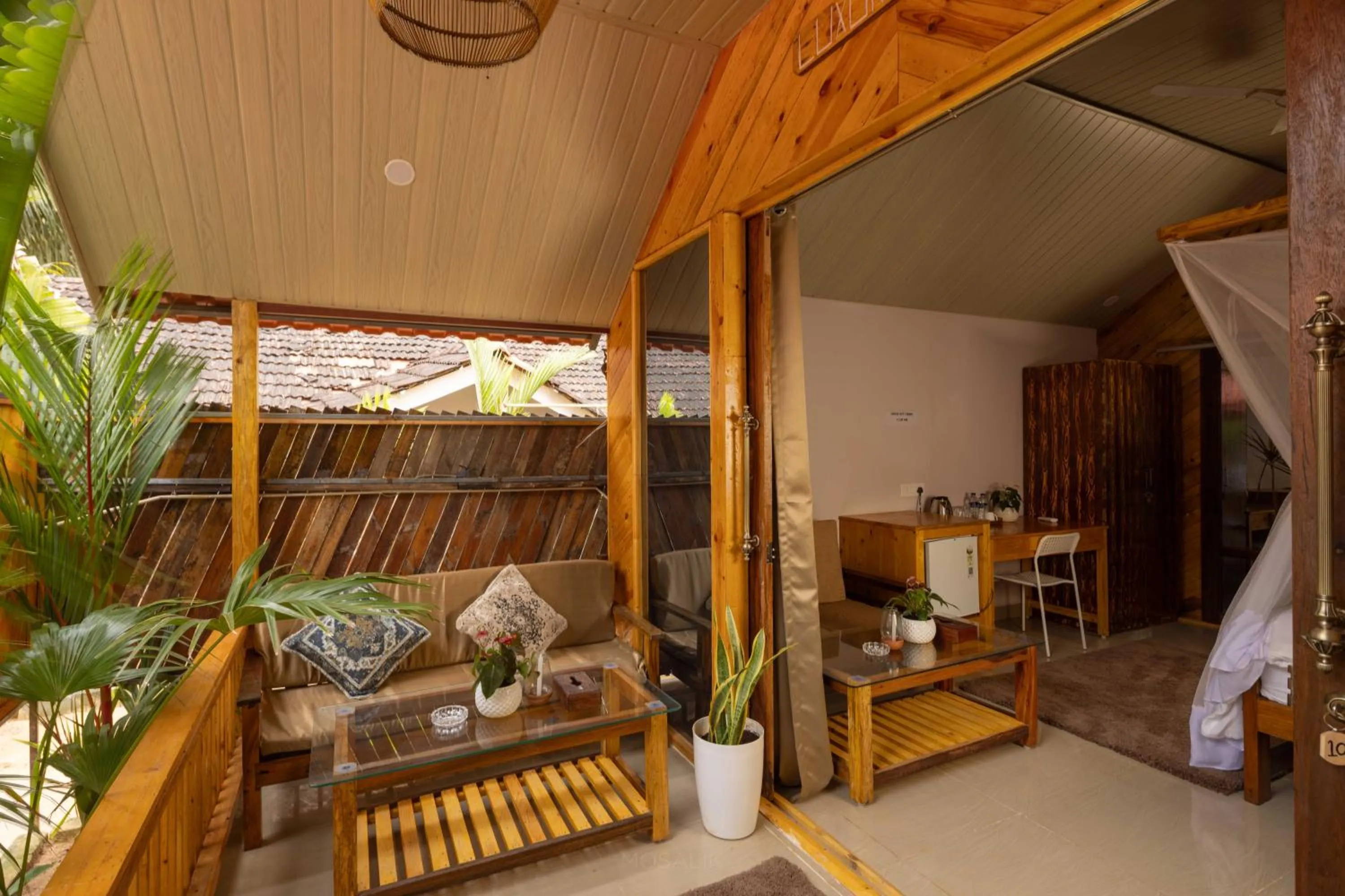 Seating area in DucknChill-Agonda