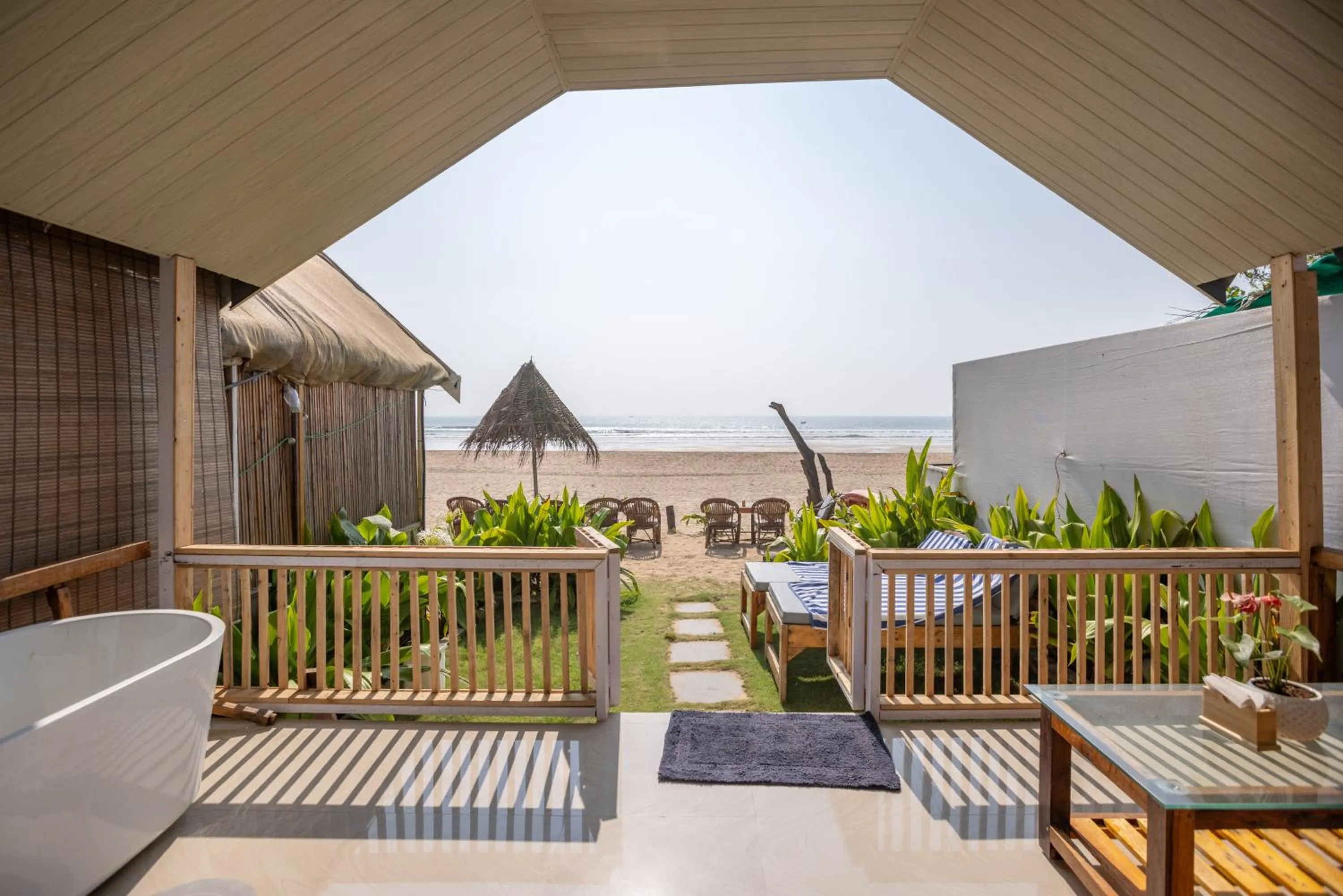 Sea view in DucknChill-Agonda