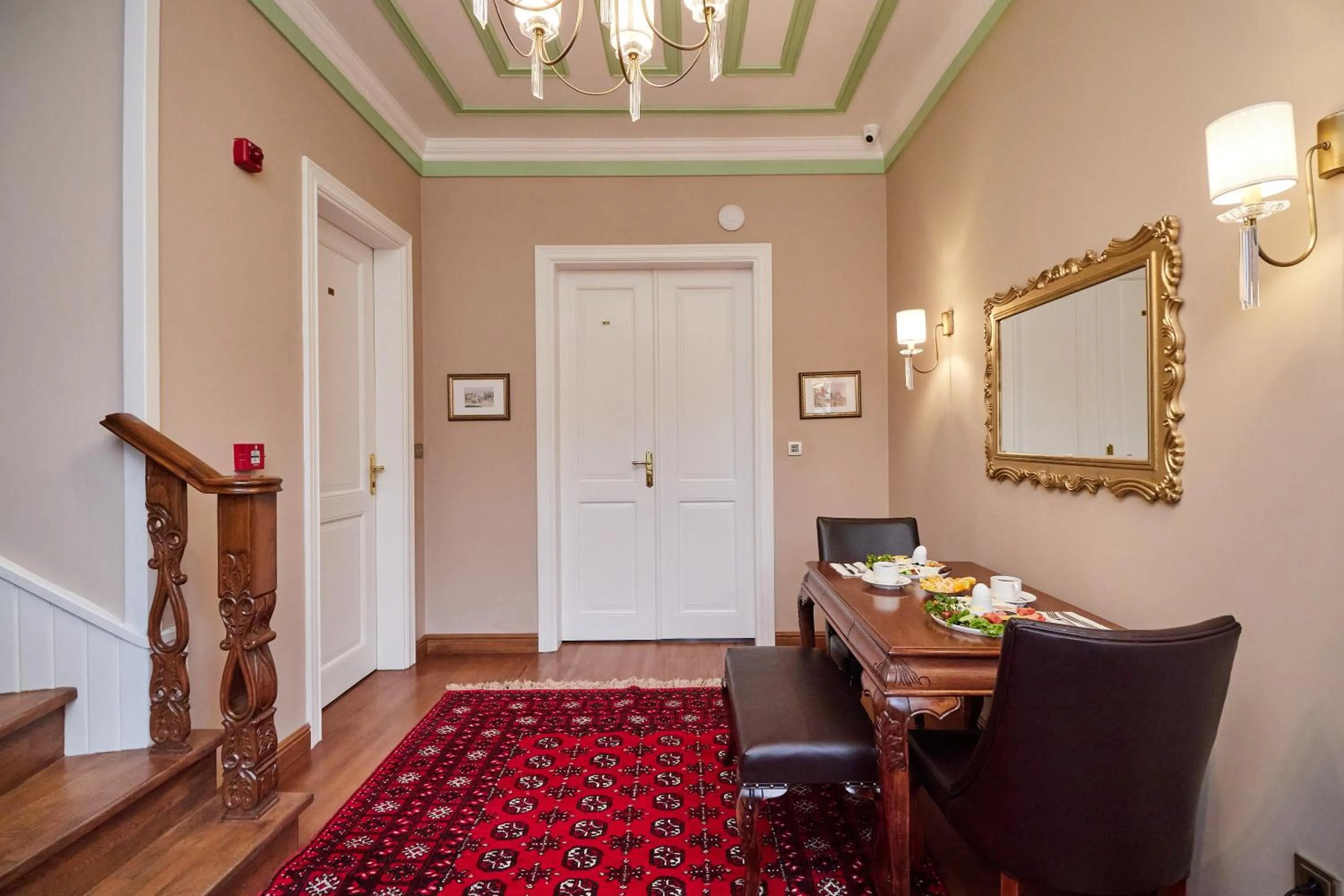 Seating area in White Palace Old City Boutique Hotel