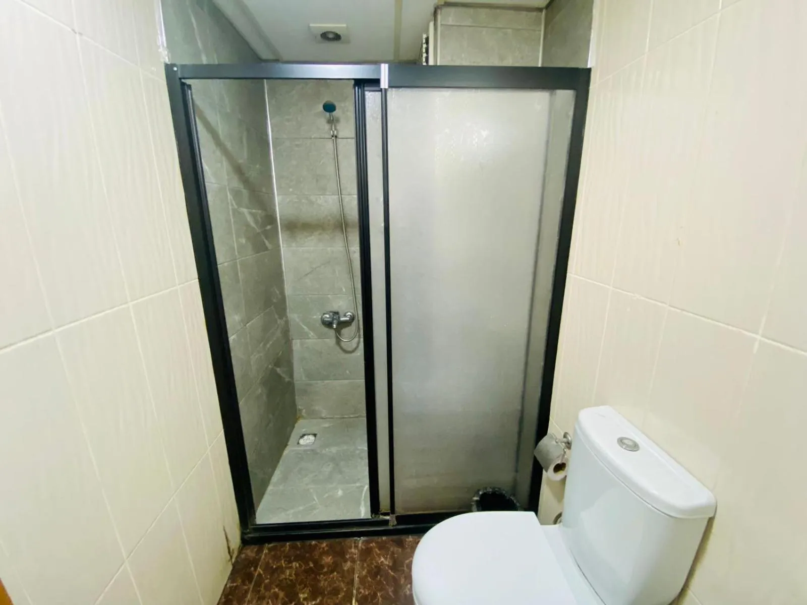 Bathroom in Airport Best Hotel