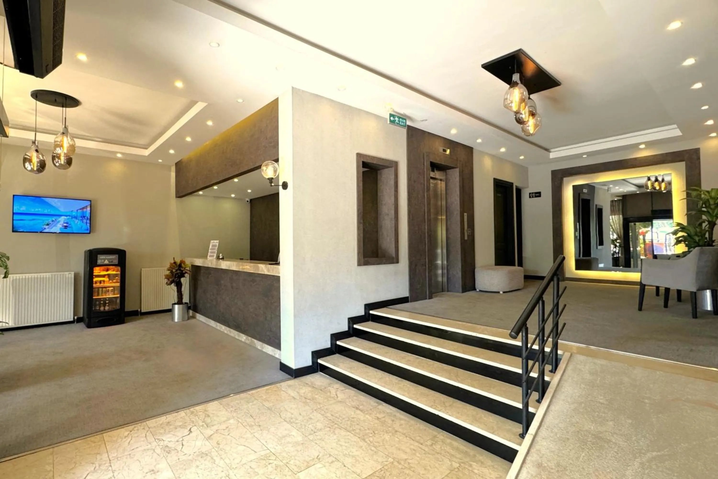 Lobby or reception in Tekirdağ Yat Hotel