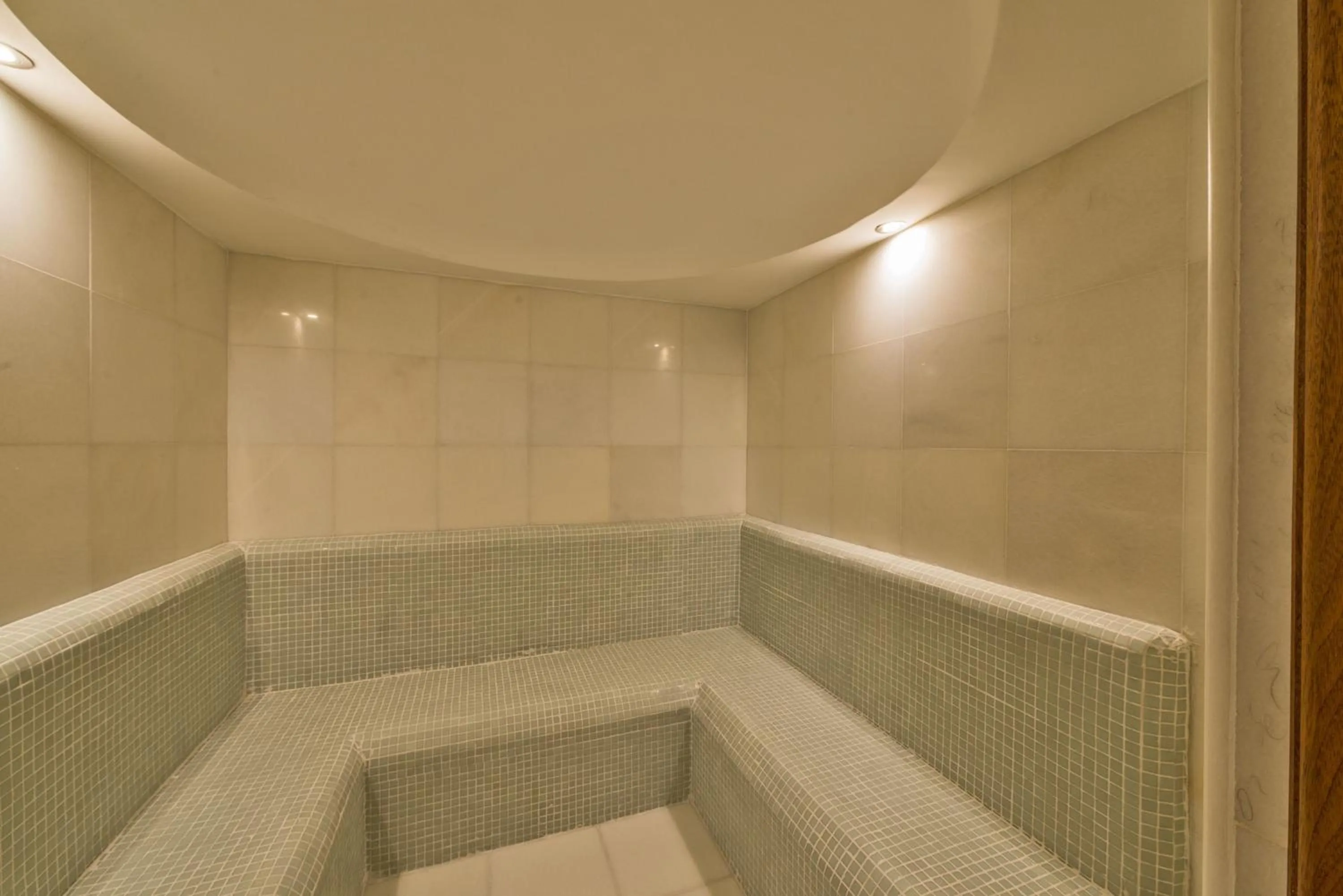 Spa and wellness centre/facilities in Dab Hotel