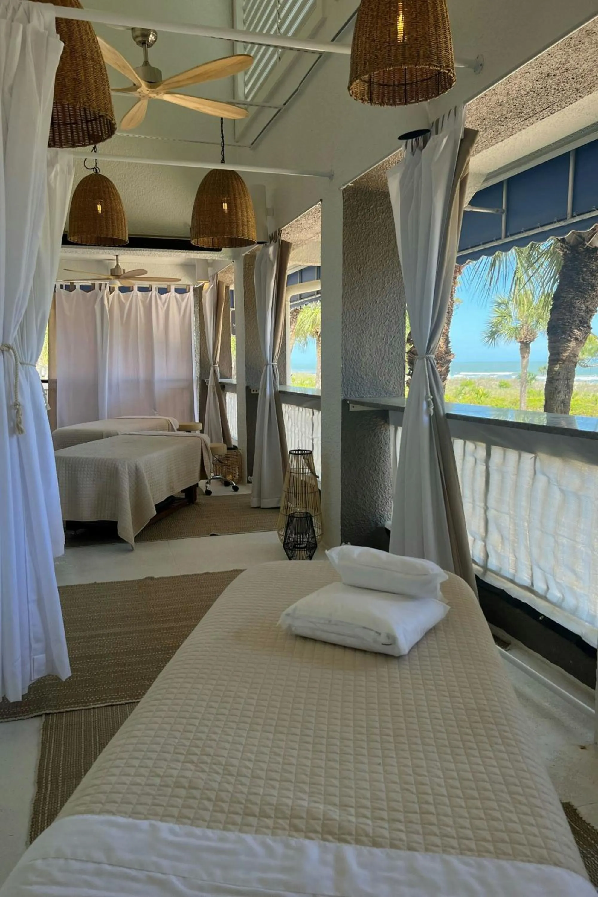 Spa and wellness centre/facilities, Bed in Marriott's Grande Ocean