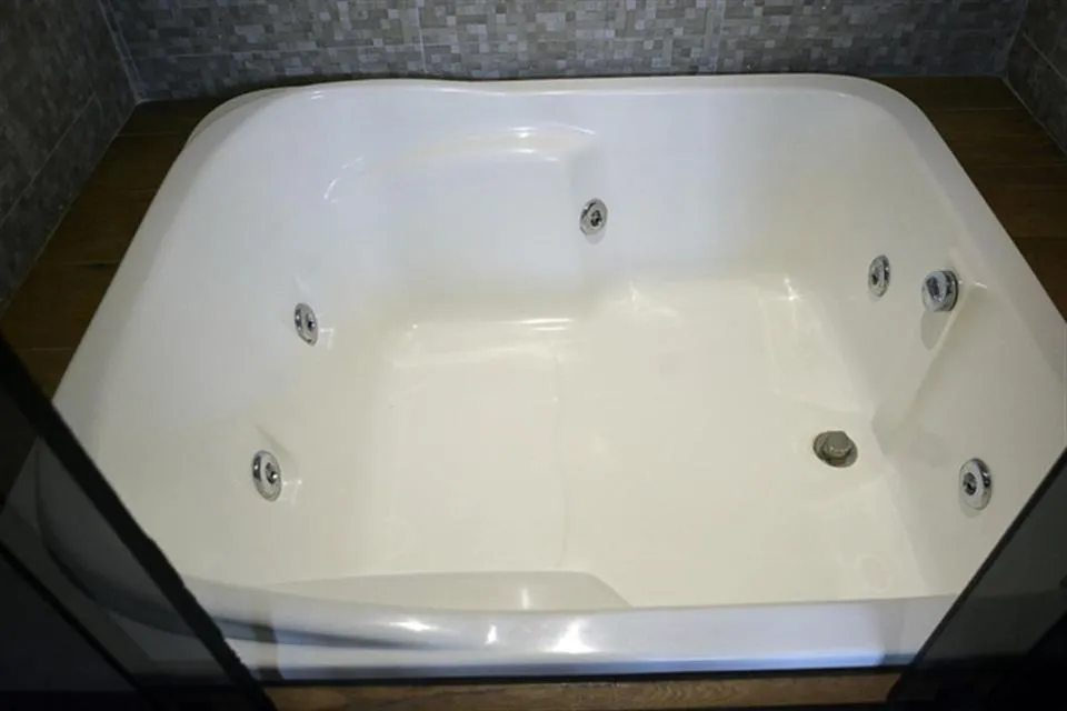 Bathroom in Pituba Praiamar Hotel