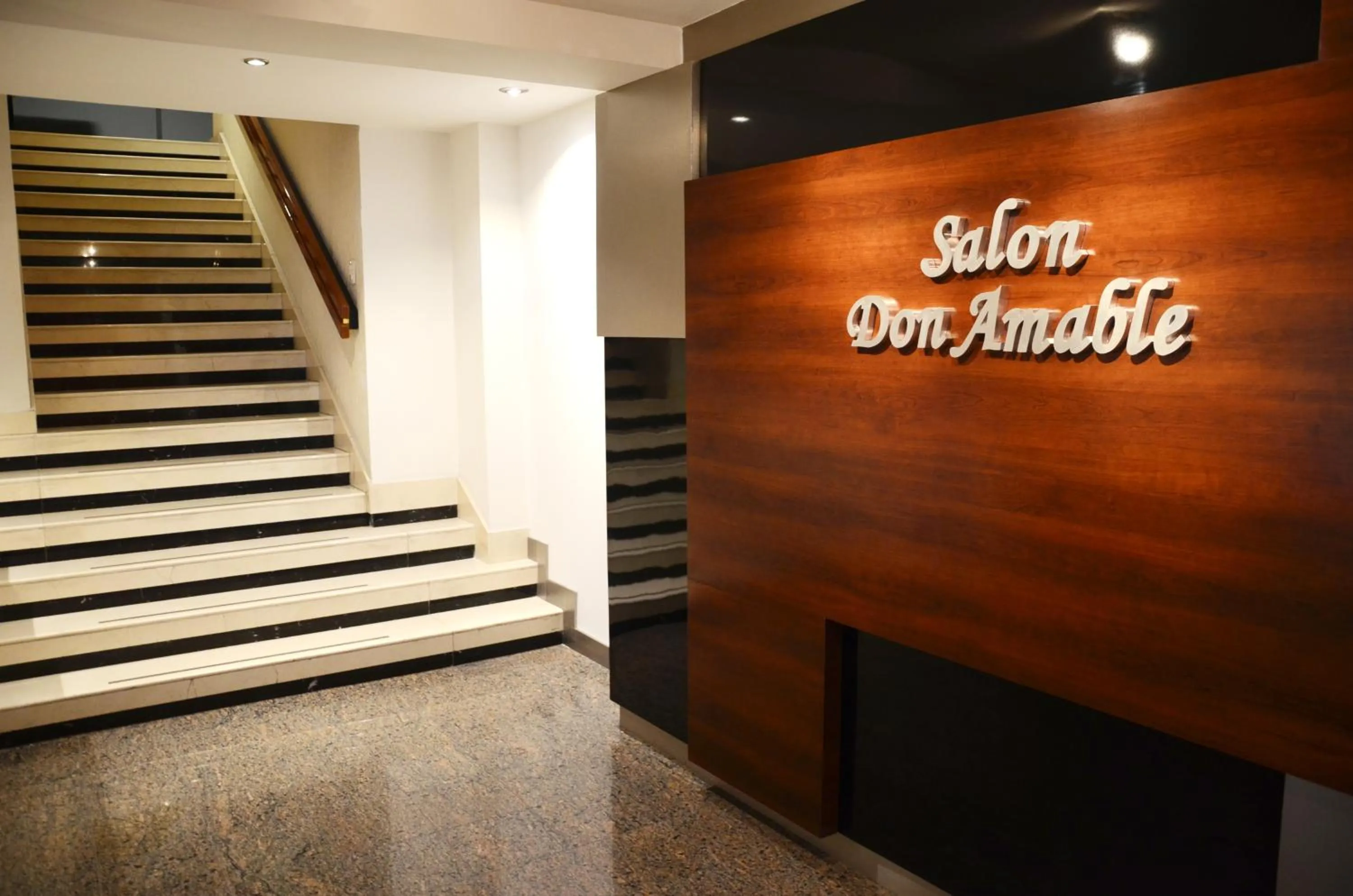 Property logo or sign in Hotel Marlowe Centro Histórico