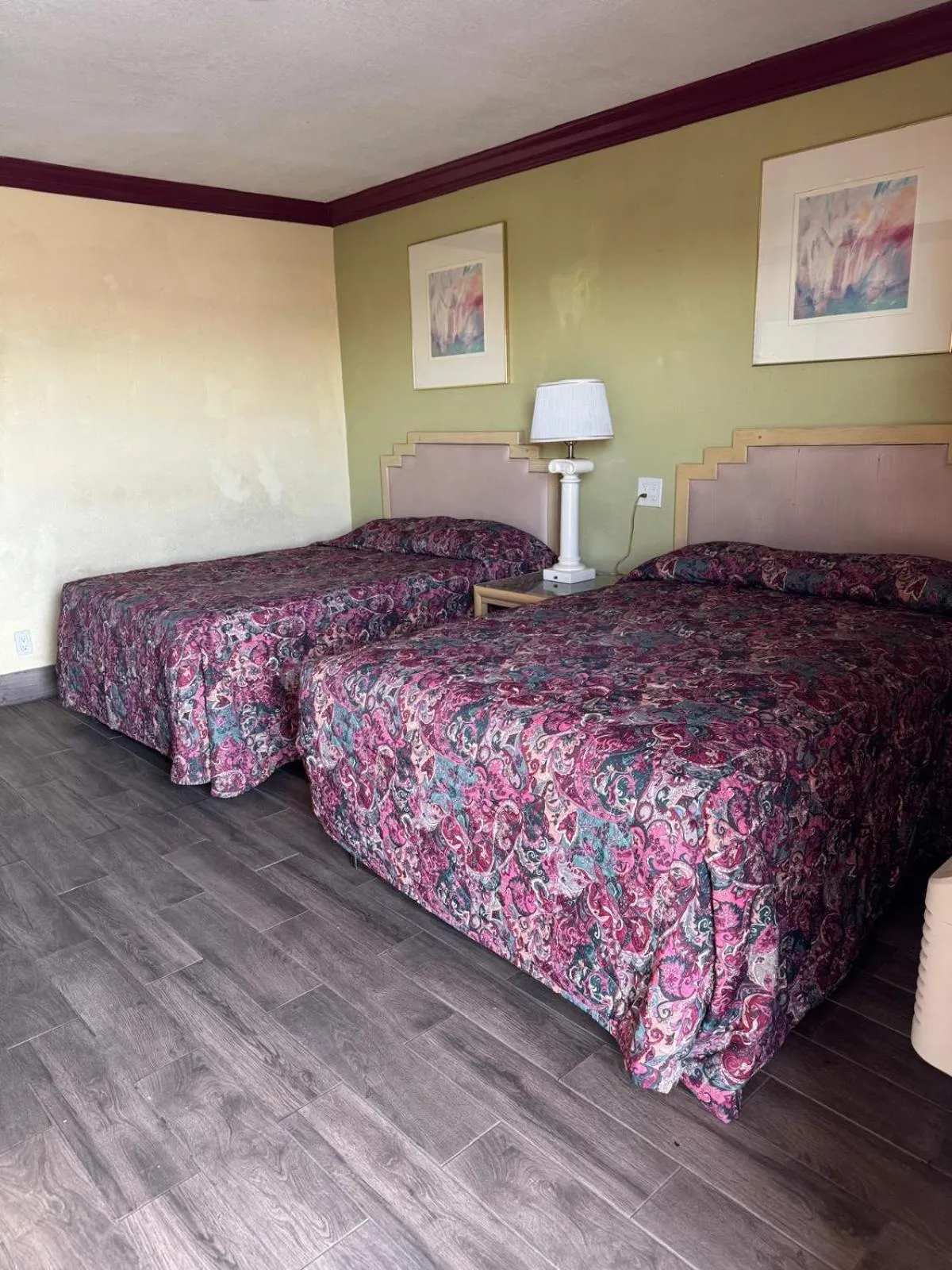 Bedroom, Bed in Sunstar Inn