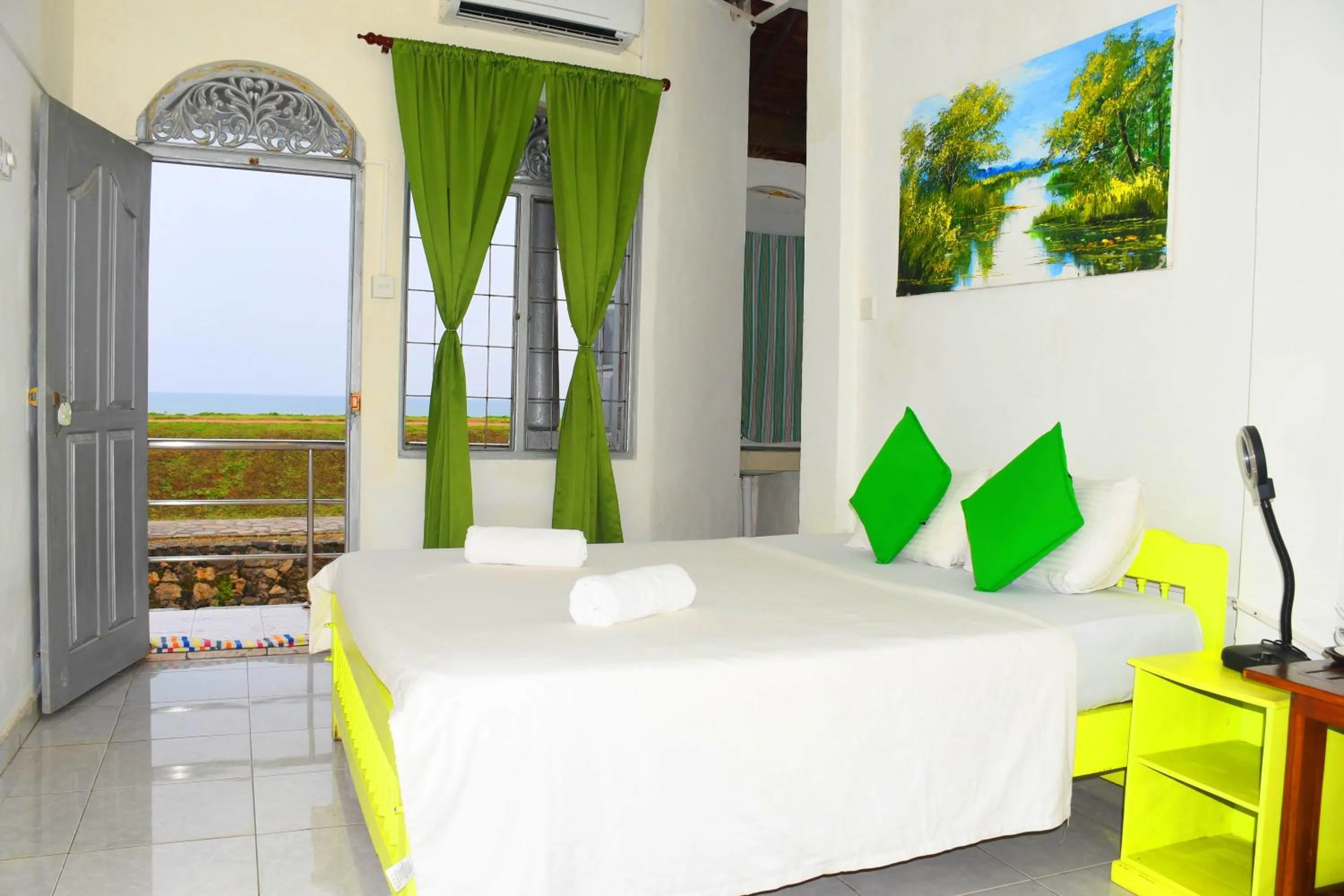 Bed in Rampart View Guesthouse