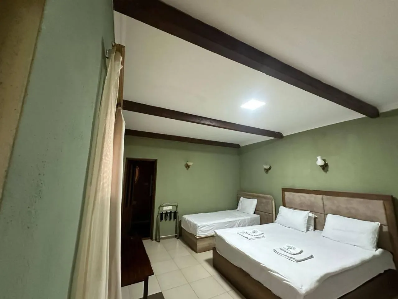 Kefilyan Family Hotel