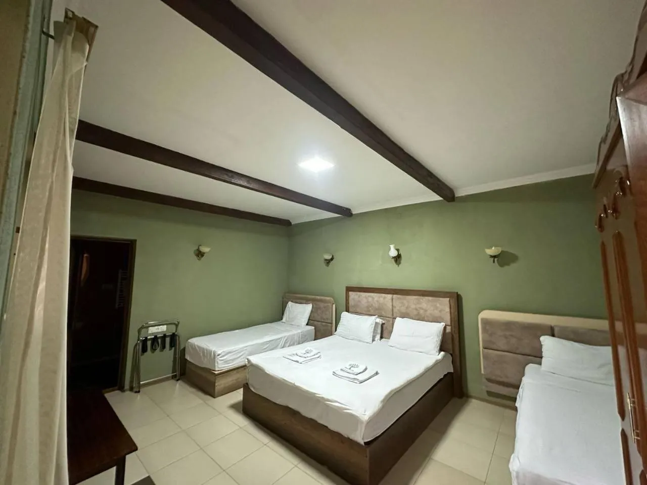 Kefilyan Family Hotel