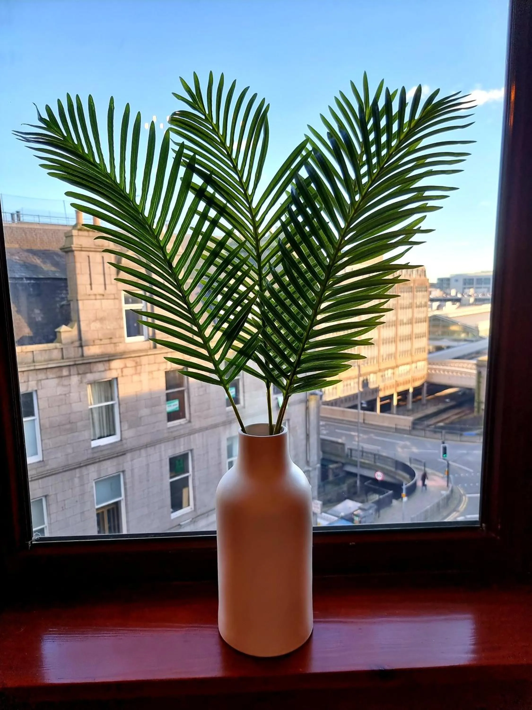 Luxury 2 bedroom city centre apartment with panoramic views and high ceilings