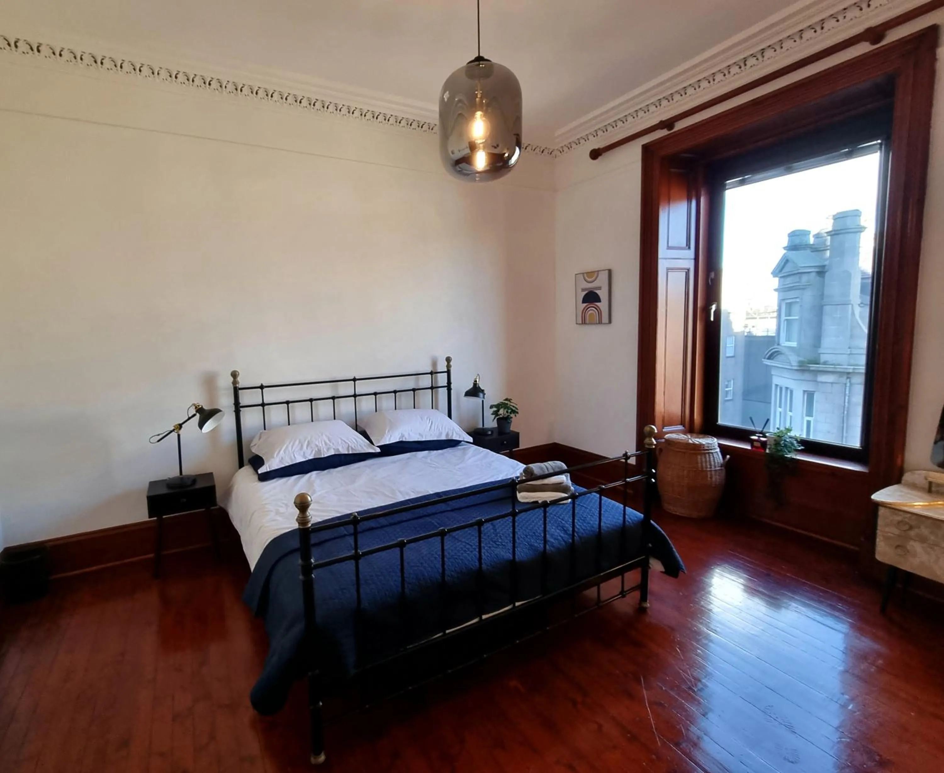 Bed in Luxury 2 bedroom city centre apartment with panoramic views and high ceilings