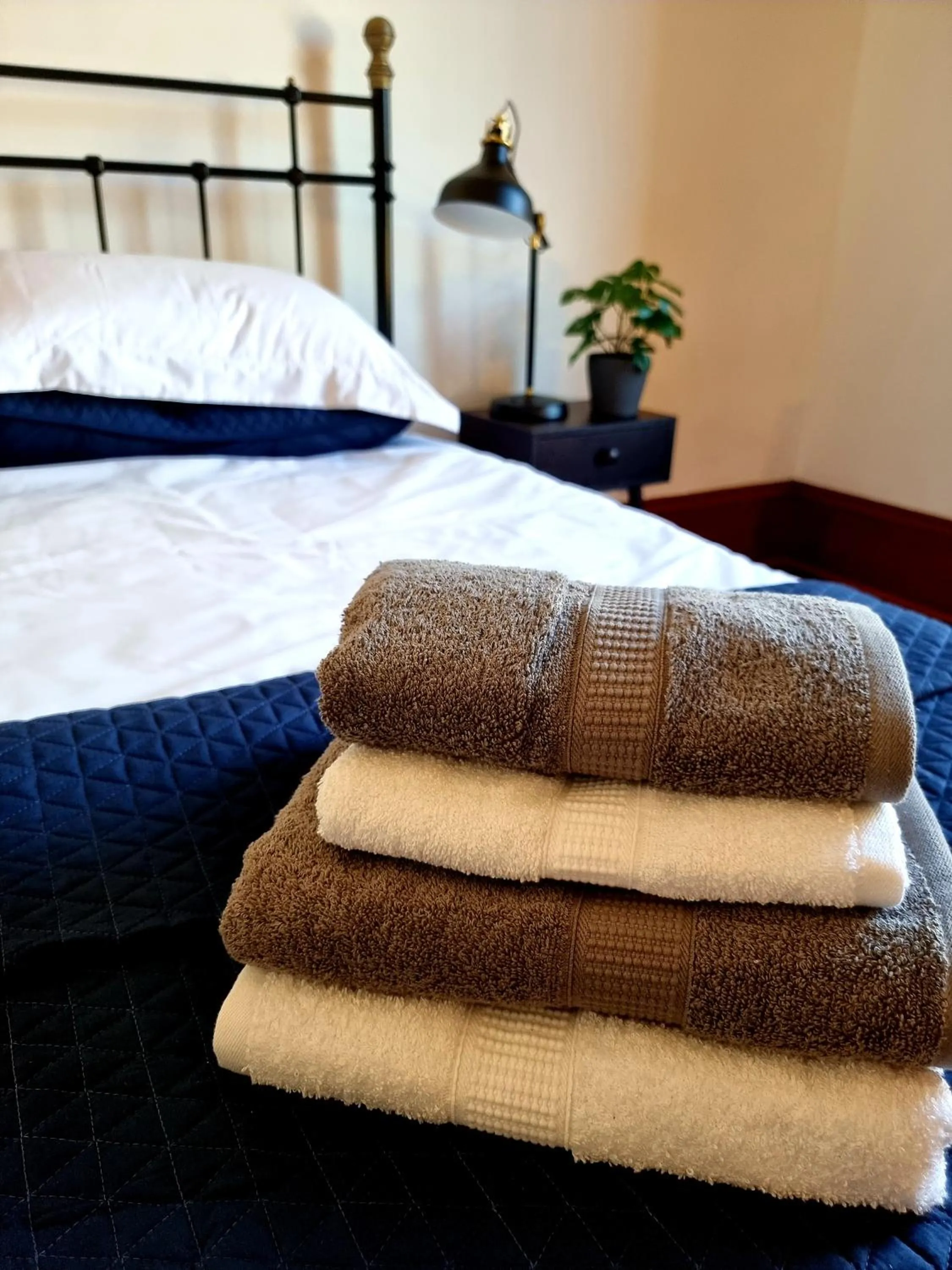 Bed in Luxury 2 bedroom city centre apartment with panoramic views and high ceilings