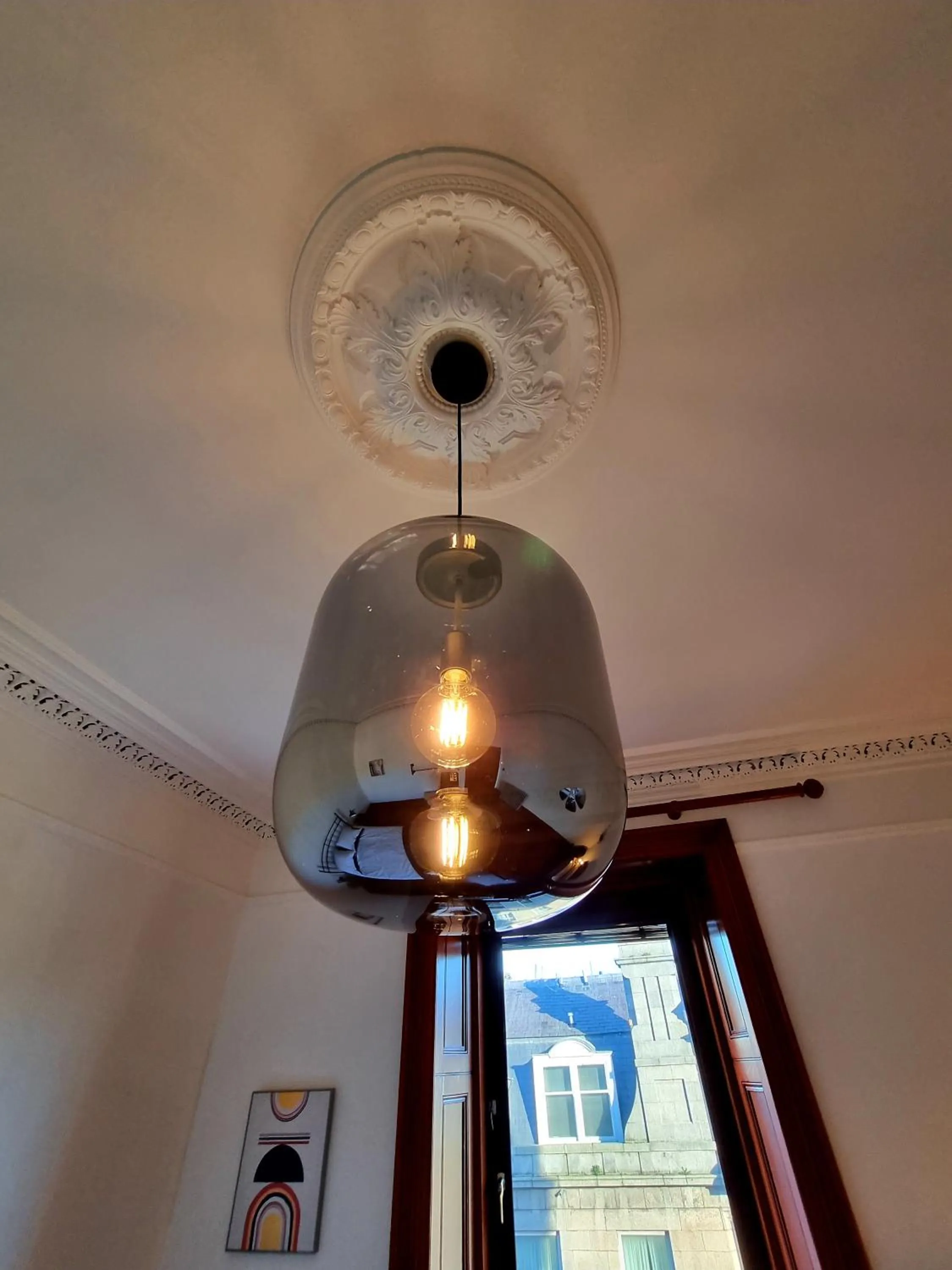 Luxury 2 bedroom city centre apartment with panoramic views and high ceilings